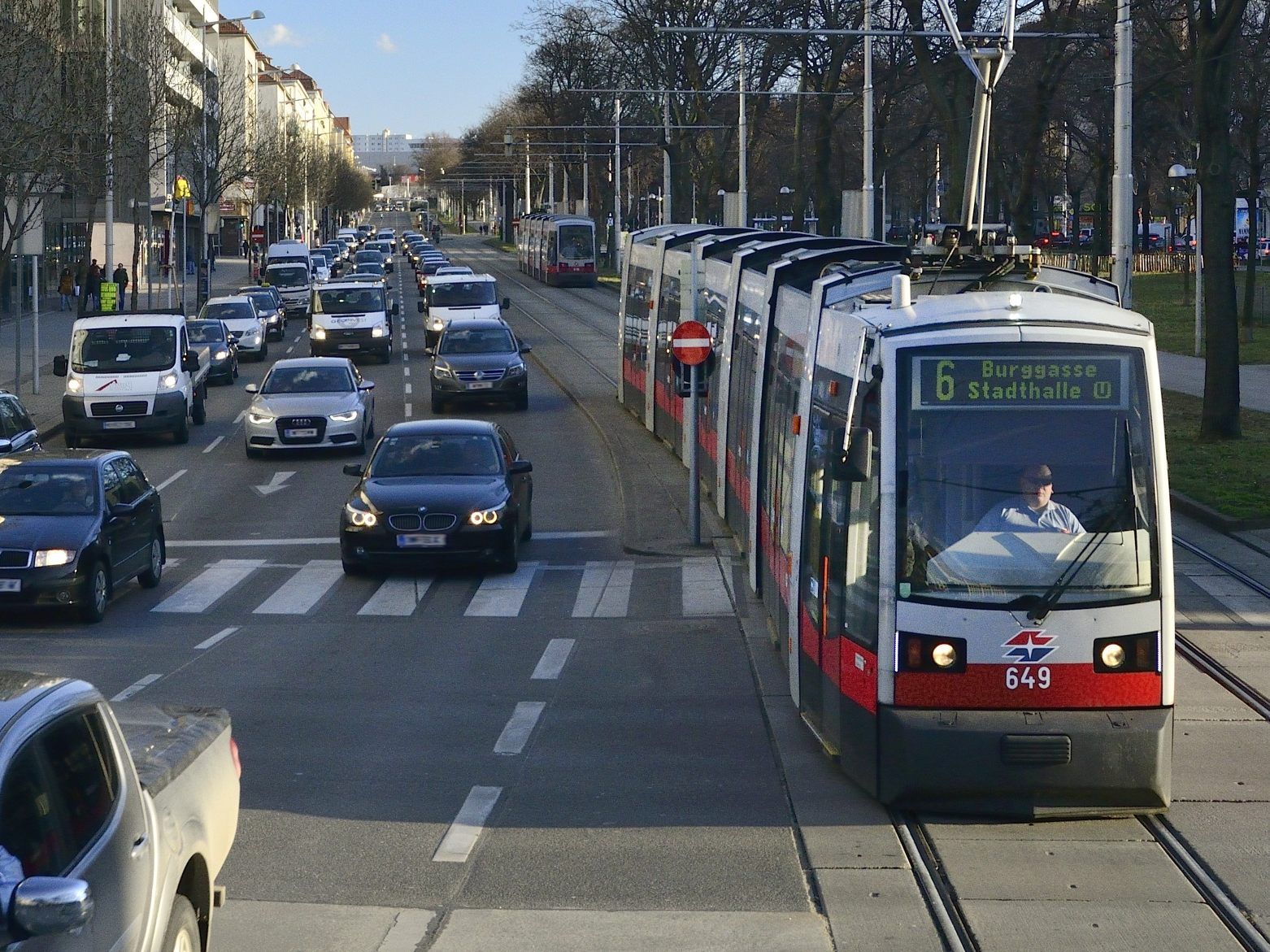 Die neue Endstation der Linie 6 sorgt für Diskussionen.