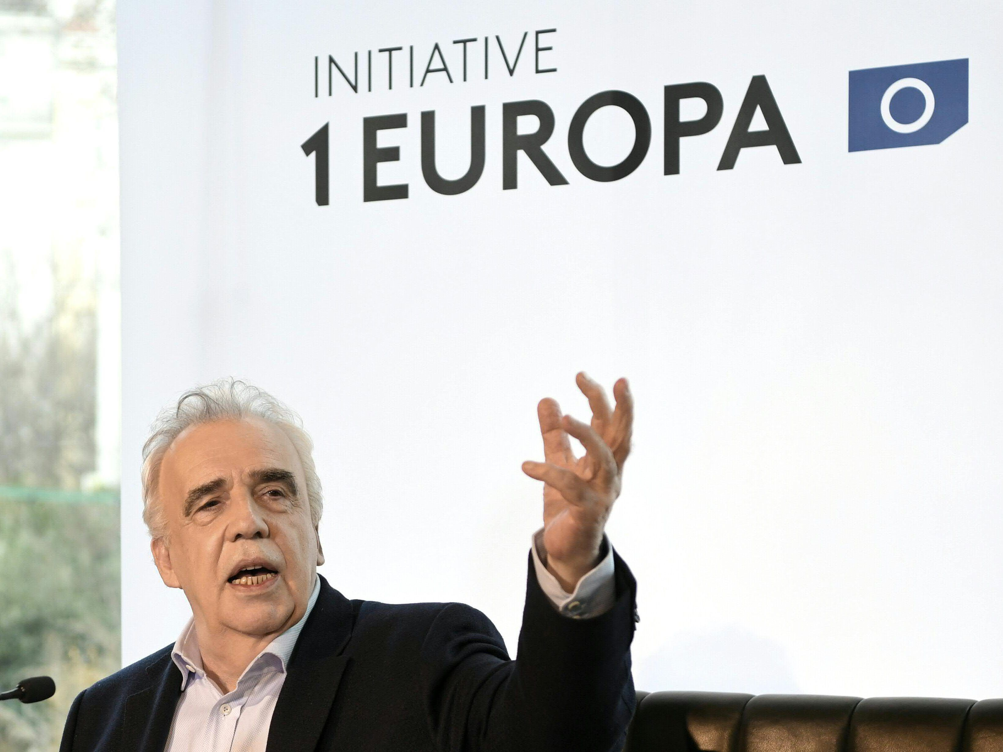 Voggenhuber wird mit der "Initiative 1 Europa" bei der EU-Wahl antreten. Voggenhuber wird mit der "Initiative 1 Europa" bei der EU-Wahl antreten.