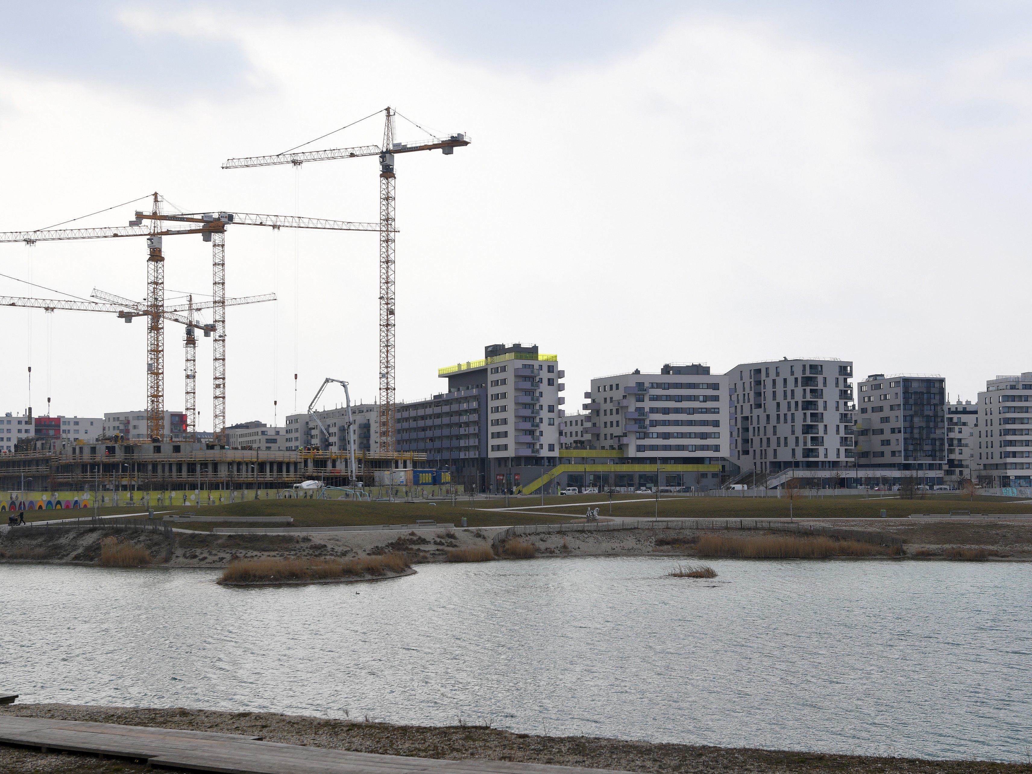 Die Seestadt Aspern wird zahlreiche weitere Bauten erhalten. Die Seestadt Aspern wird zahlreiche weitere Bauten erhalten.