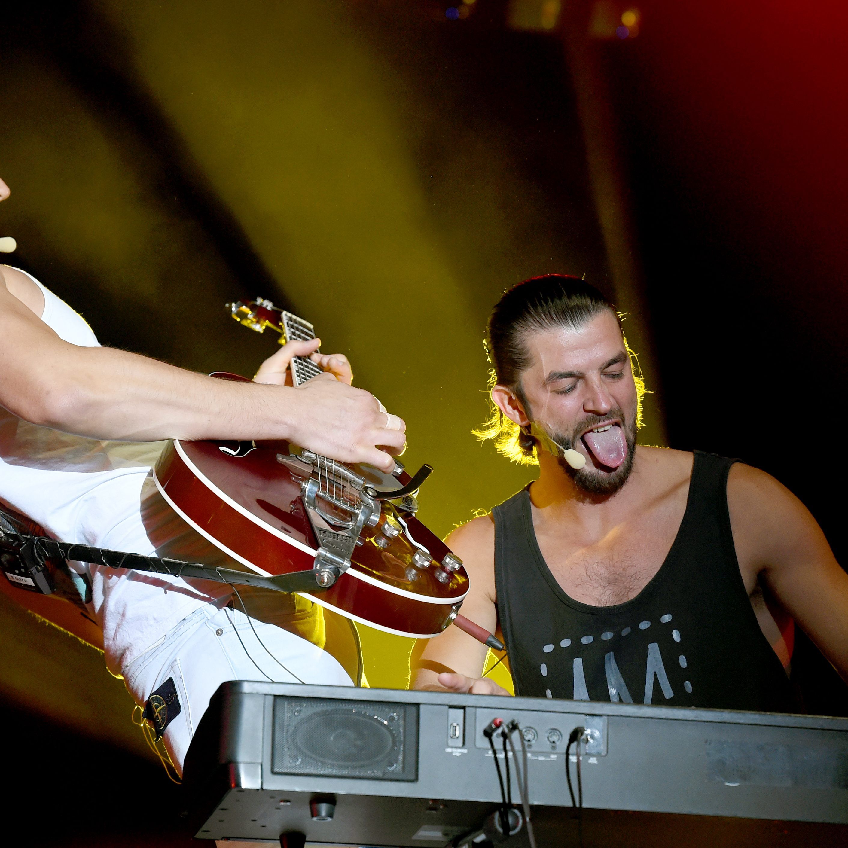 Die beiden jungen Herren haben ein weiteres Programm am Start.