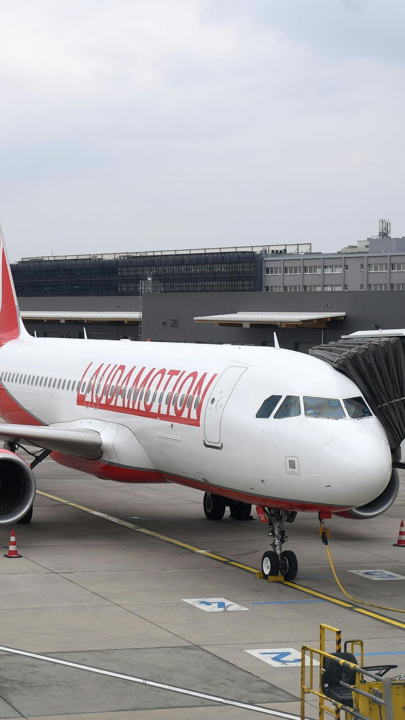 Das Landesgericht erklärte die Gebühr von Laudamotion für unzulässig.