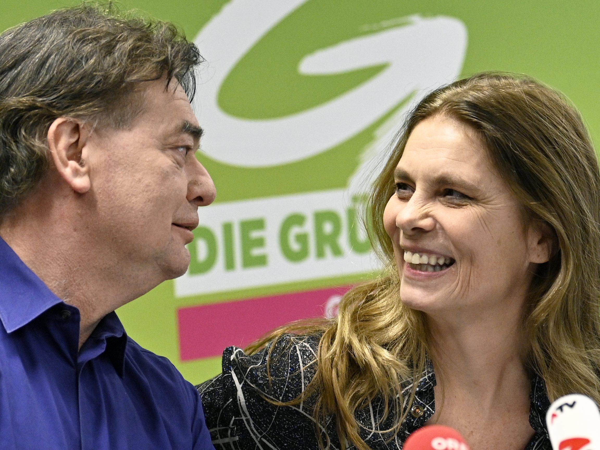 Sarah Wiener ist bei der EU-Wahl die Quereinsteigerin. Sarah Wiener ist bei der EU-Wahl die Quereinsteigerin.