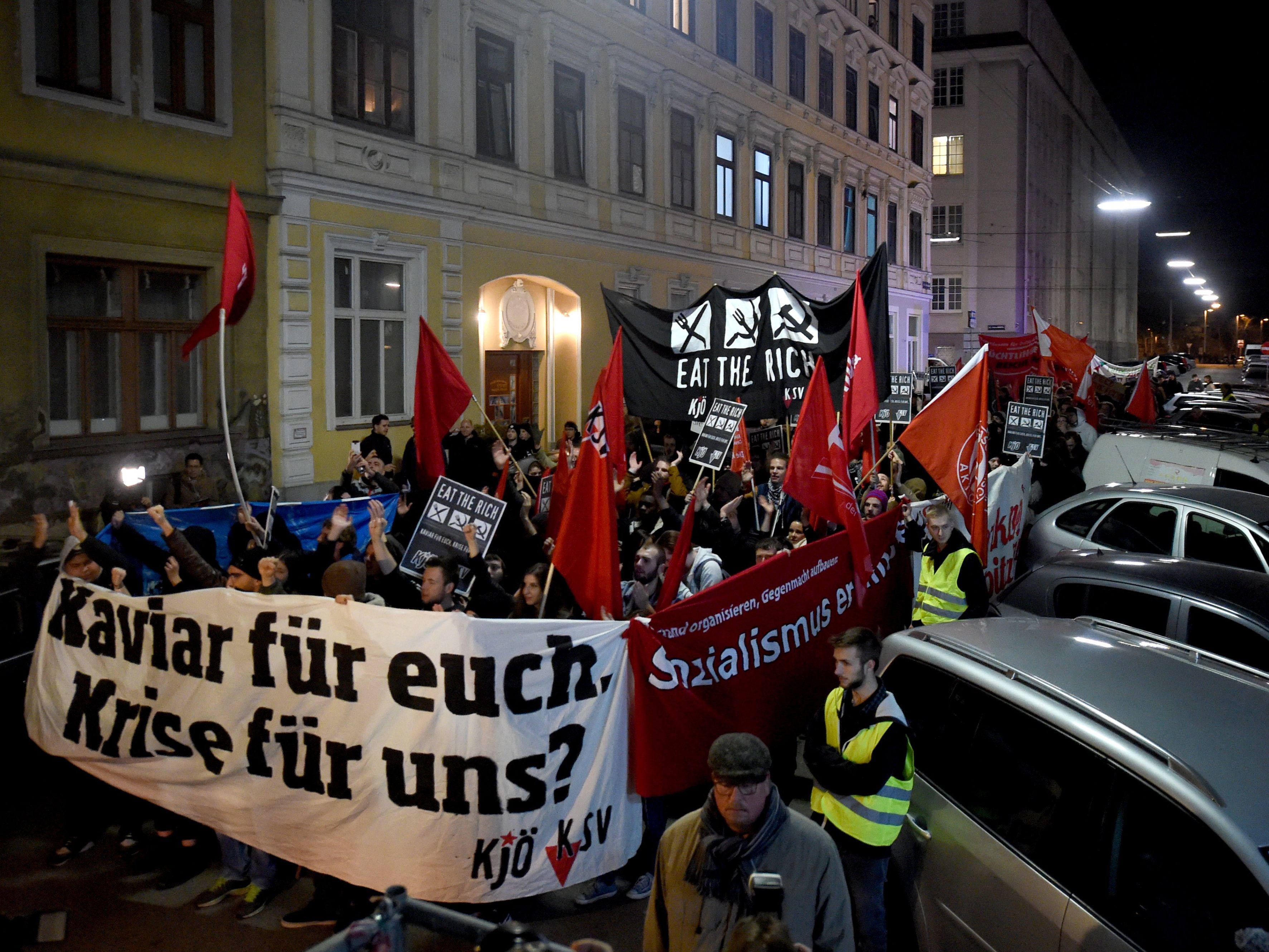 Zum Opernball 2019 wird es keine Gegendemonstration geben. Zum Opernball 2019 wird es keine Gegendemonstration geben.