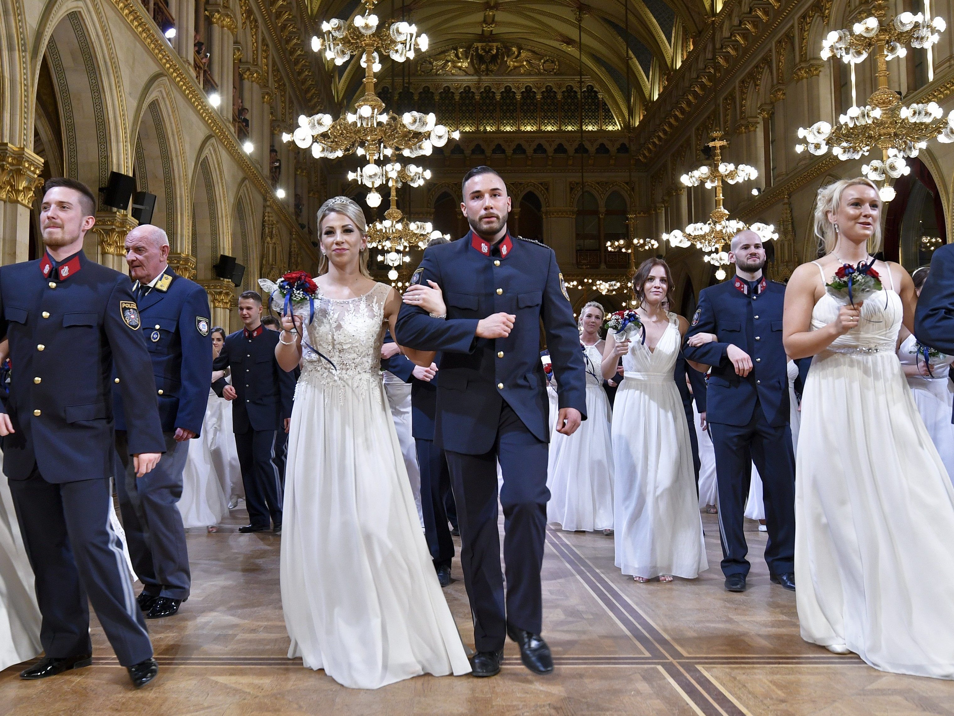 Viel Politik-Prominiz am Wiener Polizeiball 2019.