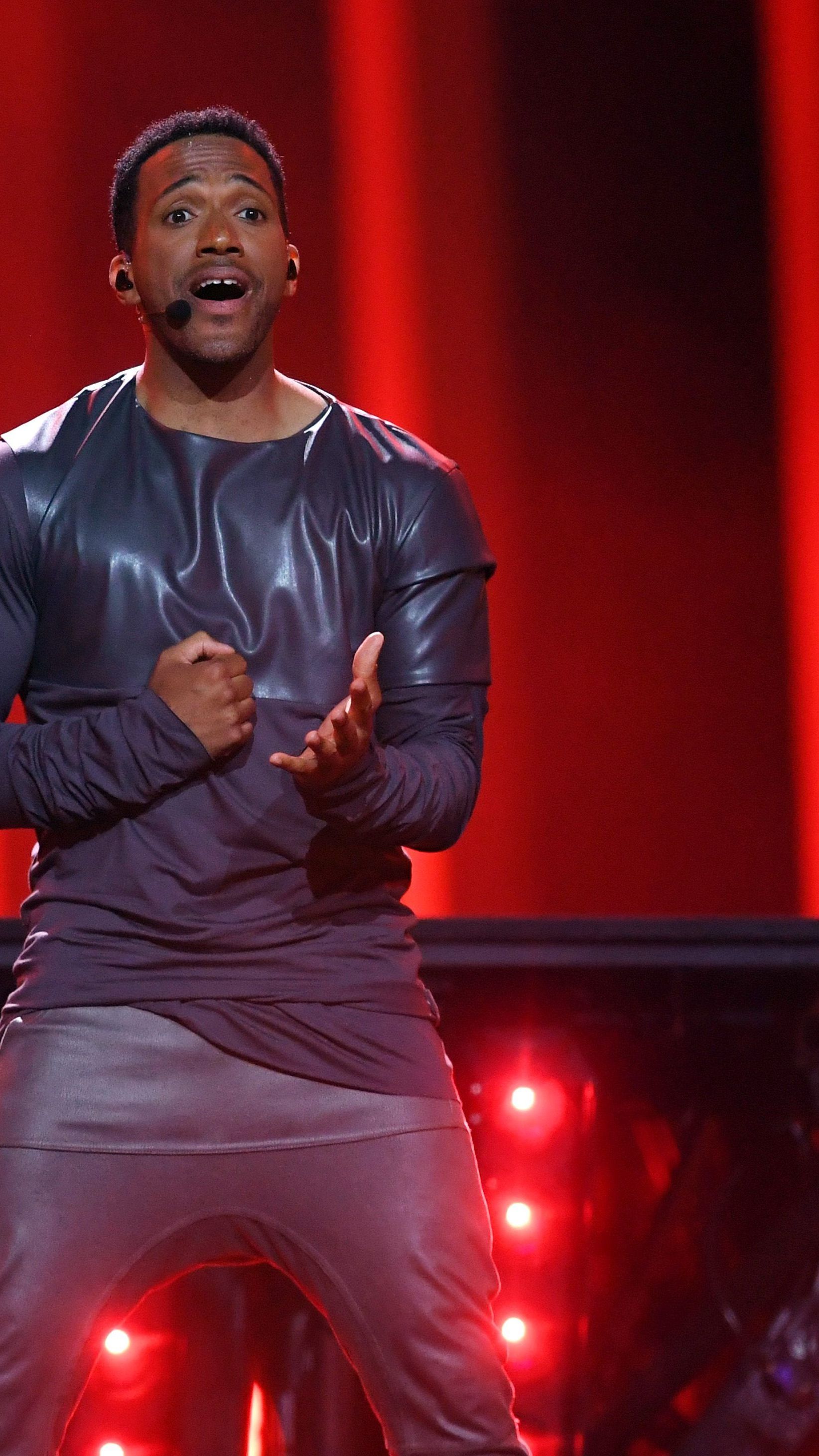 Der Song handelt von den gefährlichen Seiten zwischenmenschlicher Leidenschaften.