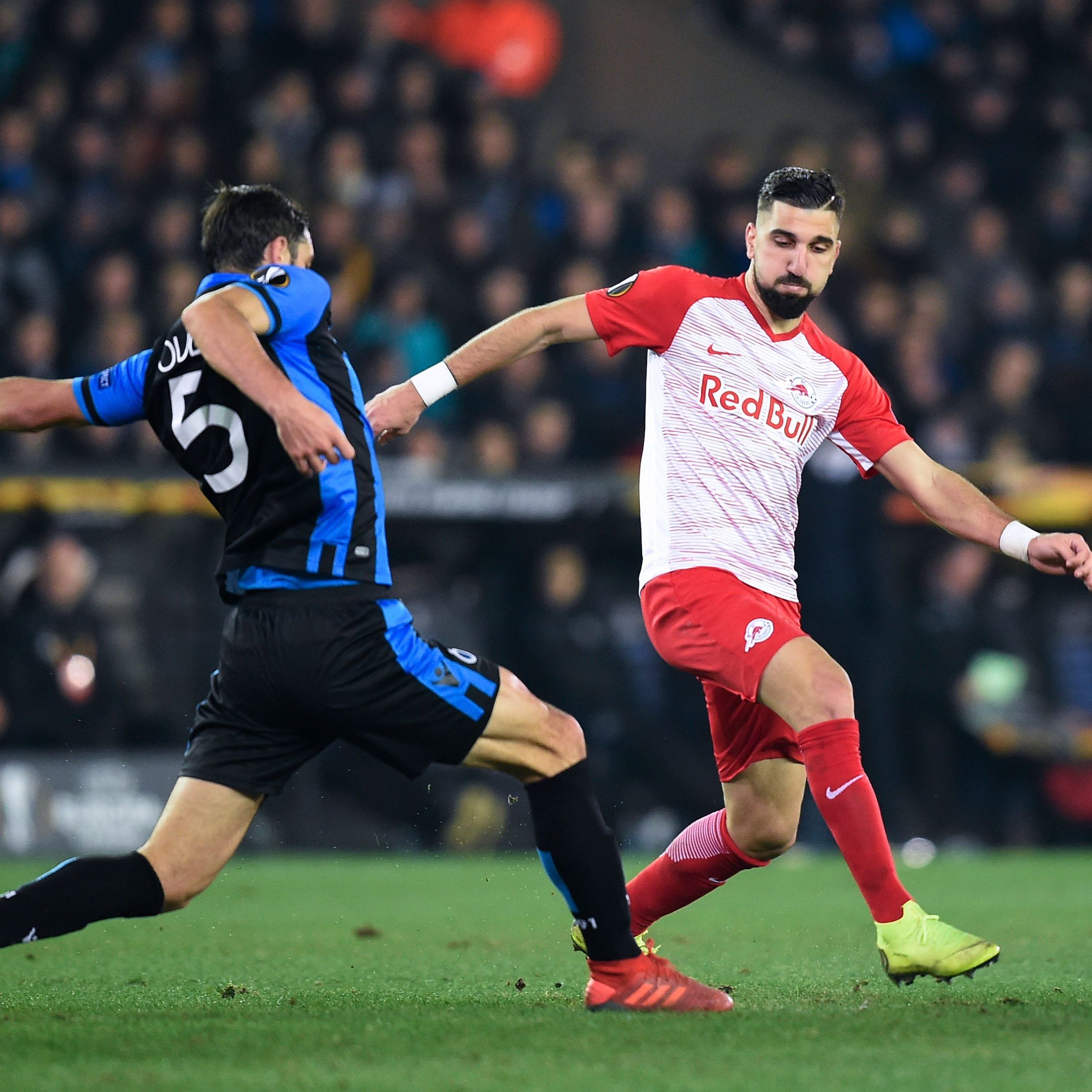 FC Brügge besiegt Red Bull Salzburg mit 2:1.