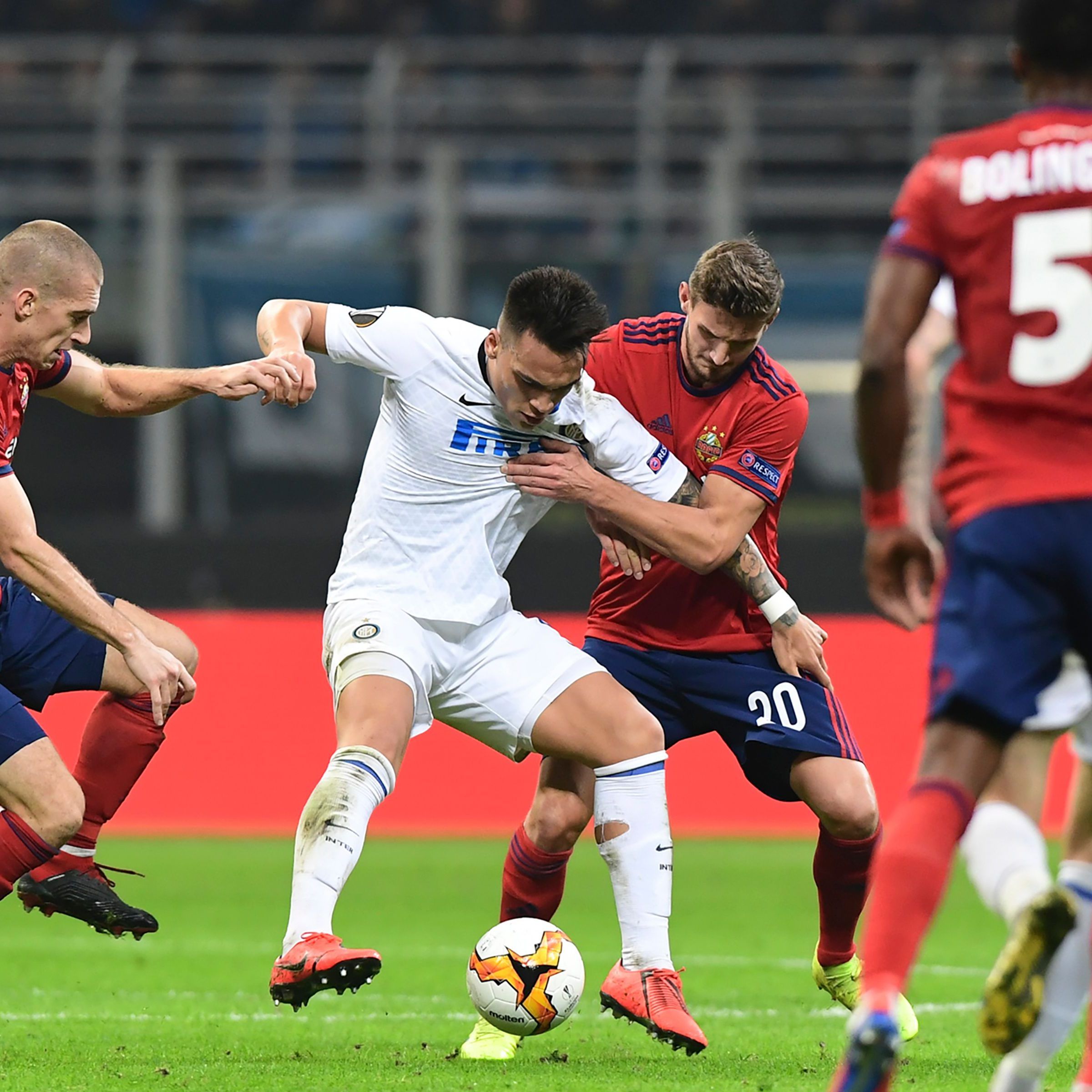 Rapid Wien scheidet in der Europa League gegen Inter Mailand aus.