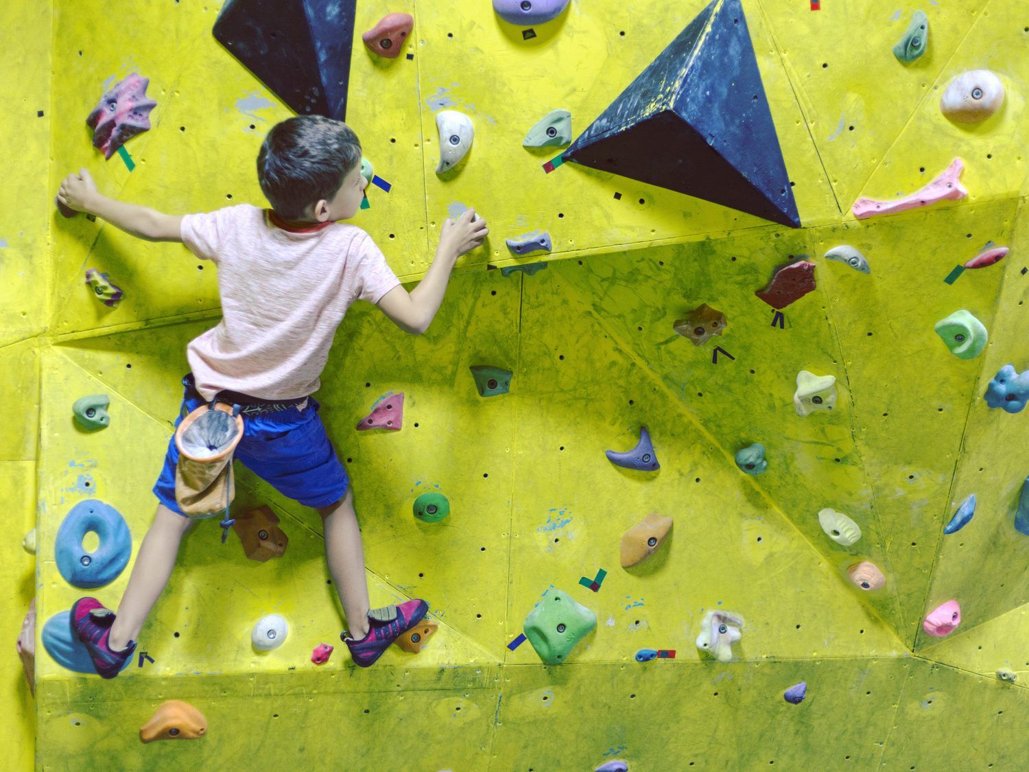 Bouldern liegt derzeit voll im Trend