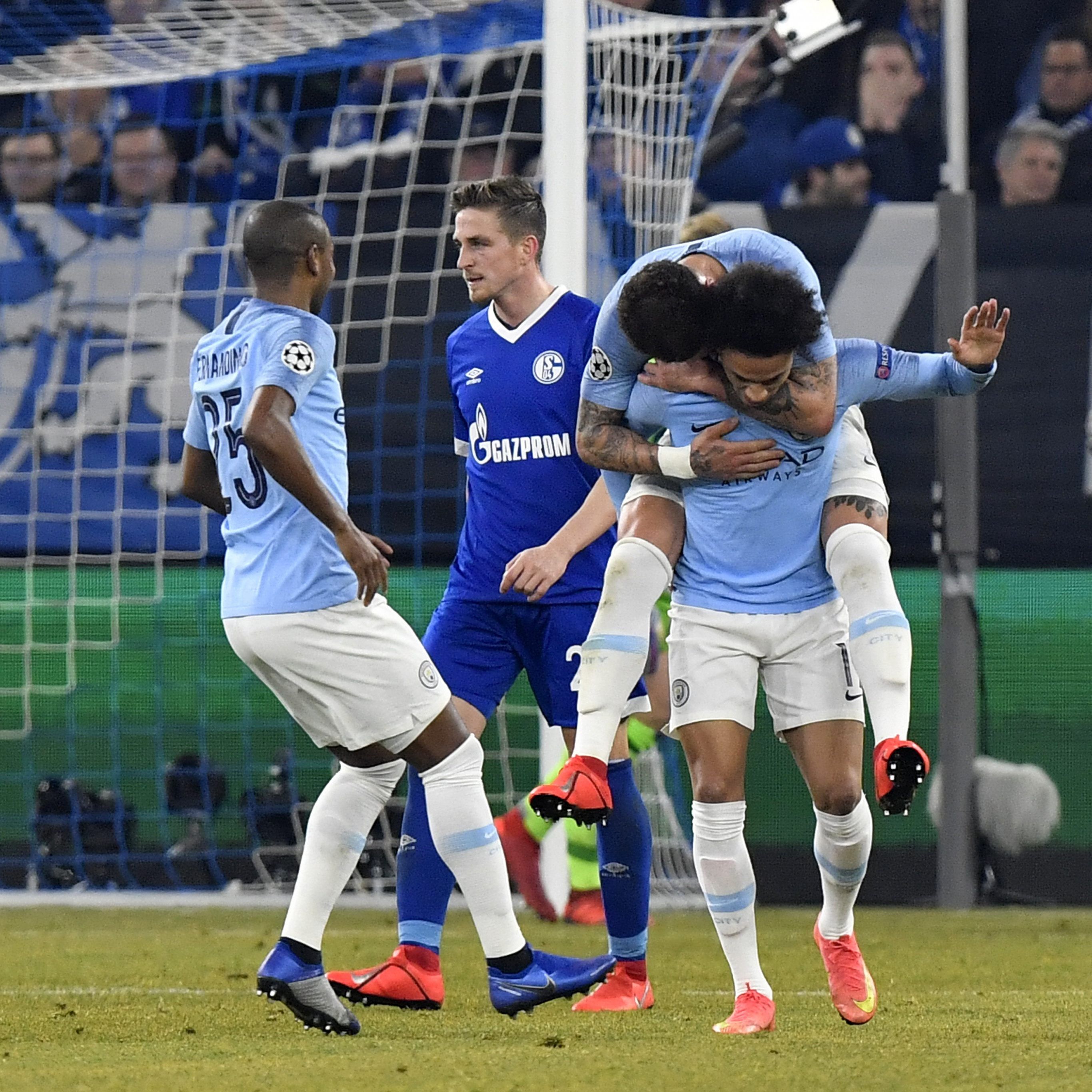 Der Ex-Schalker Sané sorgte per direktem Freistoß für das 2:2.