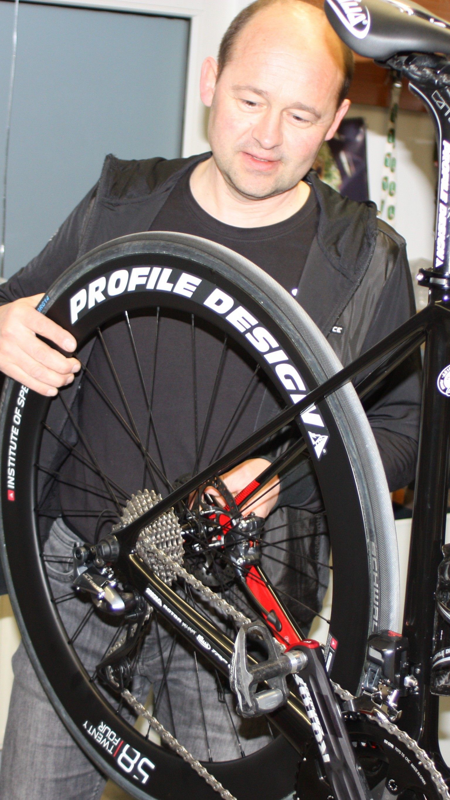 Johannes Kofler in Doppelfunktion: Sportchef und Mechaniker