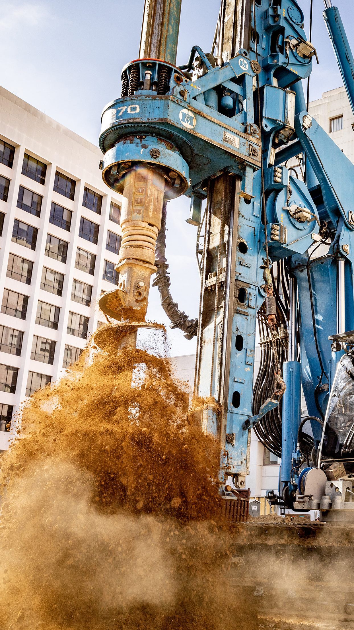 Drehbohrgerät vom Typ LB 24 im Einsatz in Los Angeles, USA.