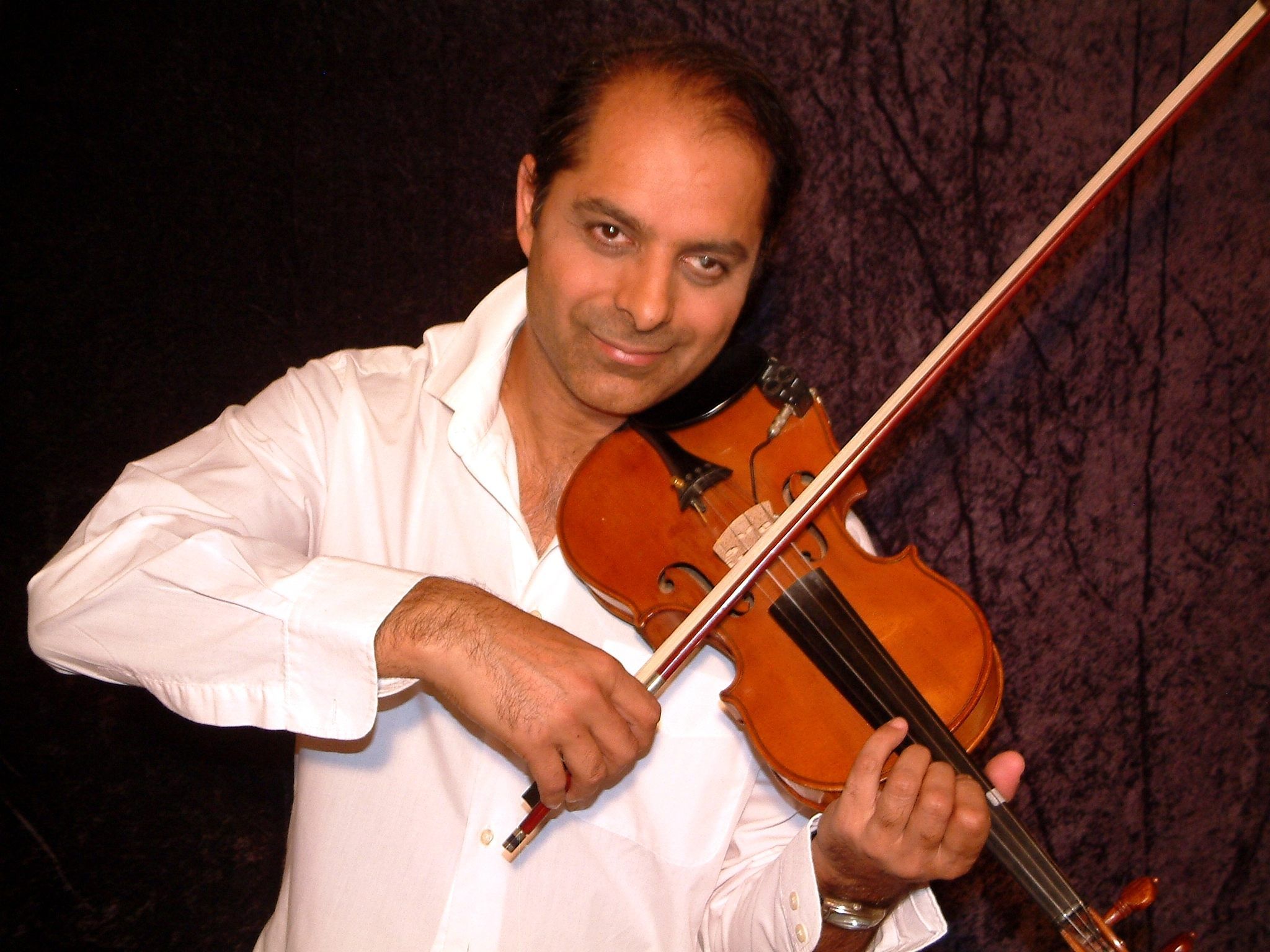 Unter anderem wird Moša Šišic beim ROTA Roma-Musik Fest 2019 im Theater Akzent in Wien auftreten.