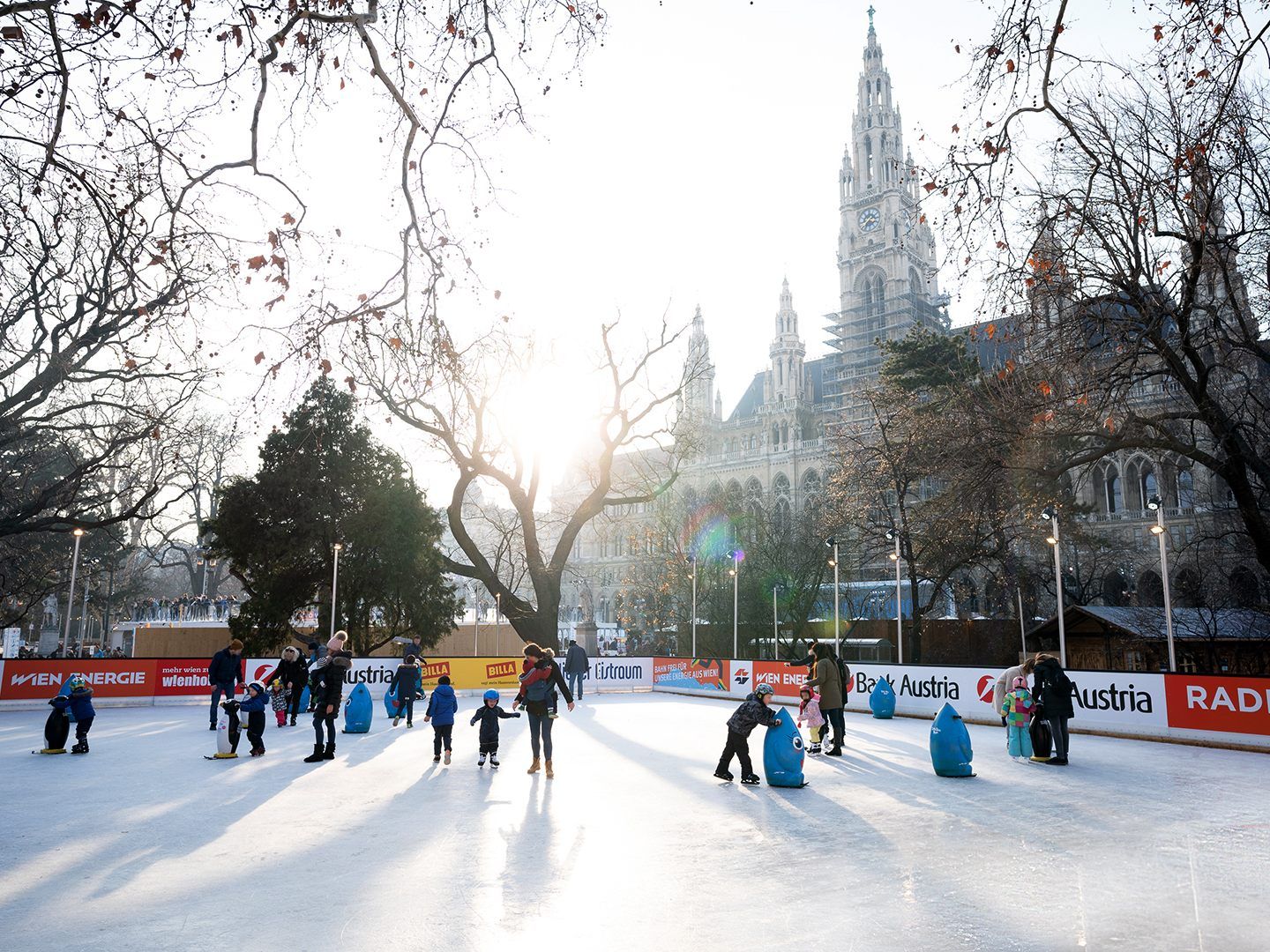 Der Wiener Eistraum ist noch bis Sonntag geöffnet. Der Wiener Eistraum ist noch bis Sonntag geöffnet.