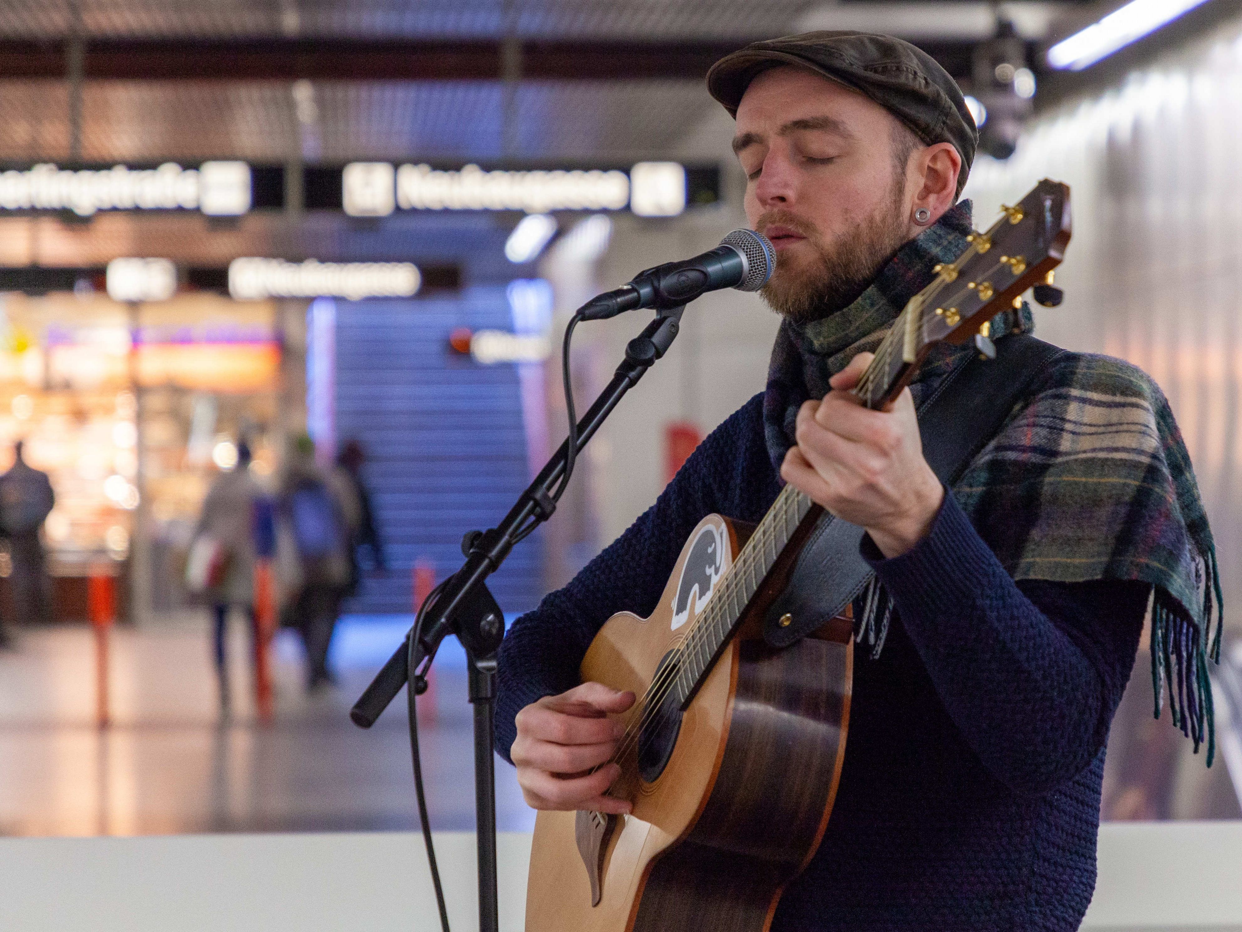 Die U-Bahn-Stars sind ab sofort auch in der Neubaugasse zu hören.