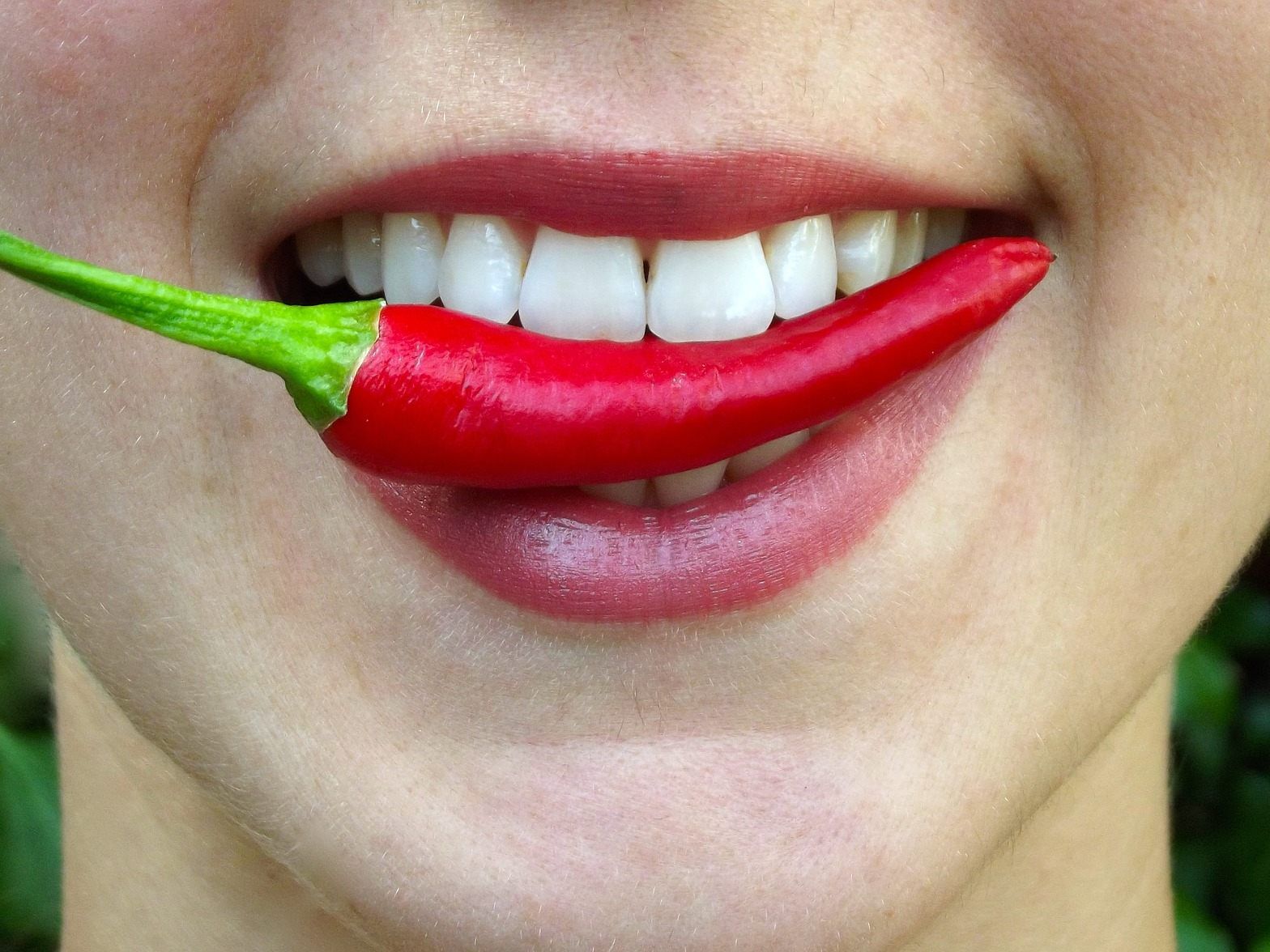 Wir klären auf, welche Mythen wirklich über scharfes Essen stimmen. Wir klären auf, welche Mythen wirklich über scharfes Essen stimmen.