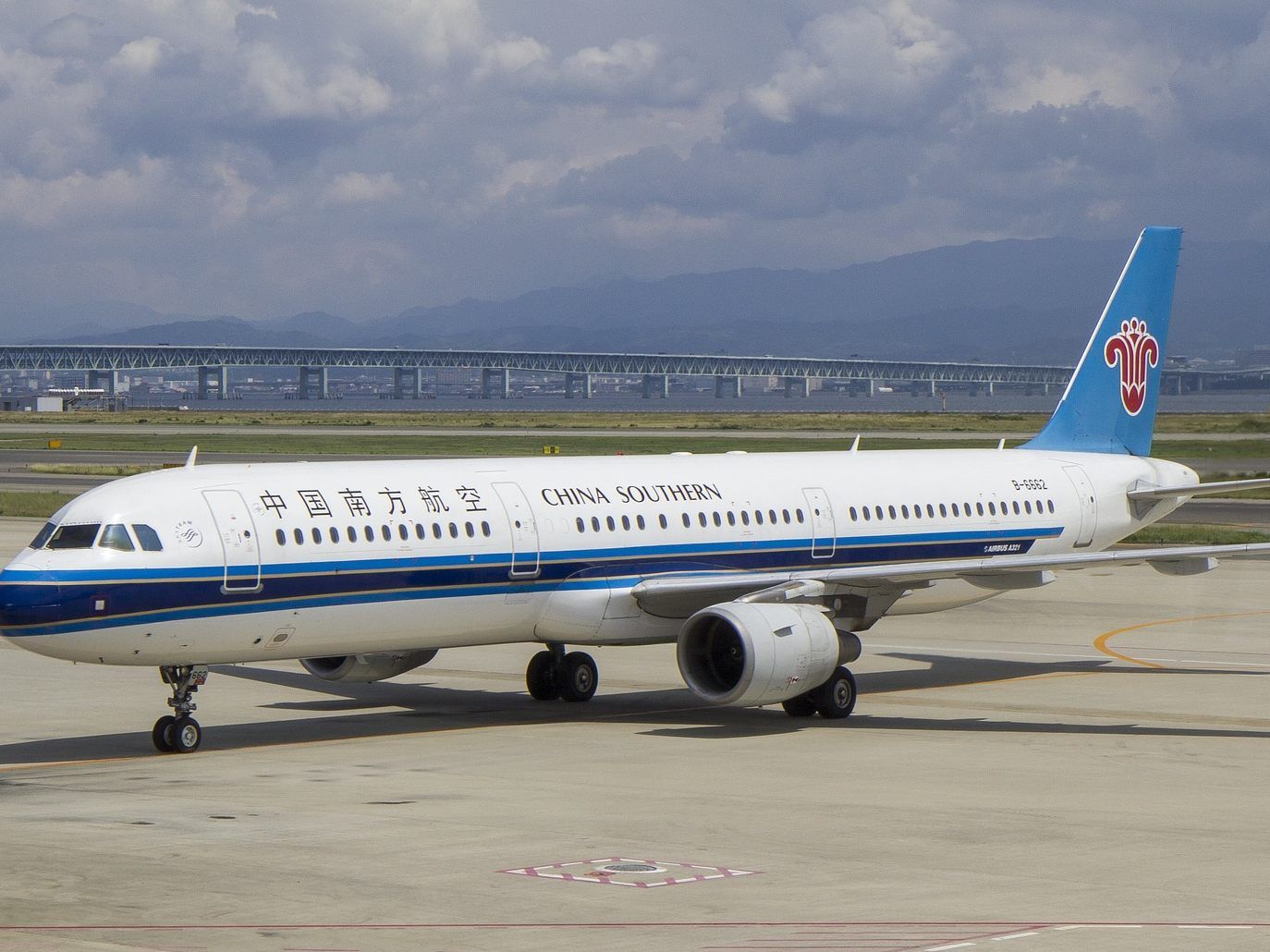 China Southern will Guangzhou mit Zwischenstopp in Urumqi anfliegen.