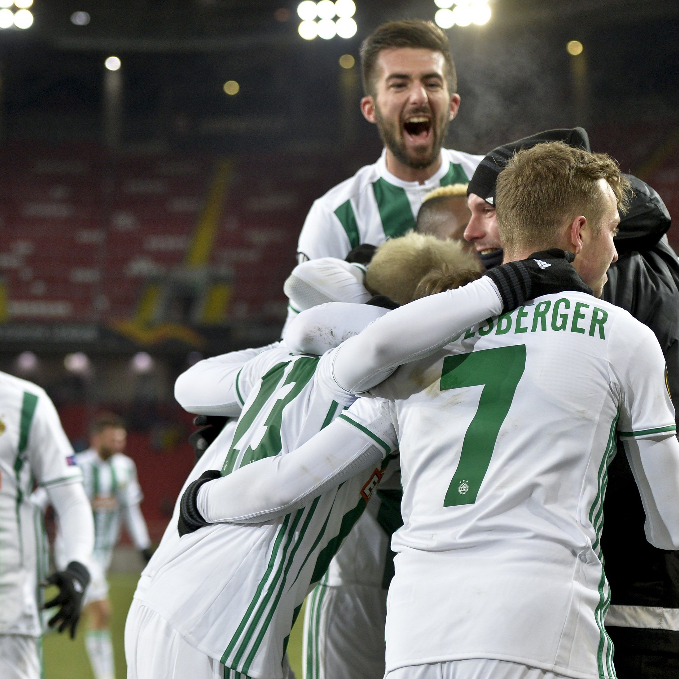 Hier sehen Sie das EL-Match zwischen Rapid Wien und Inter Mailand live.