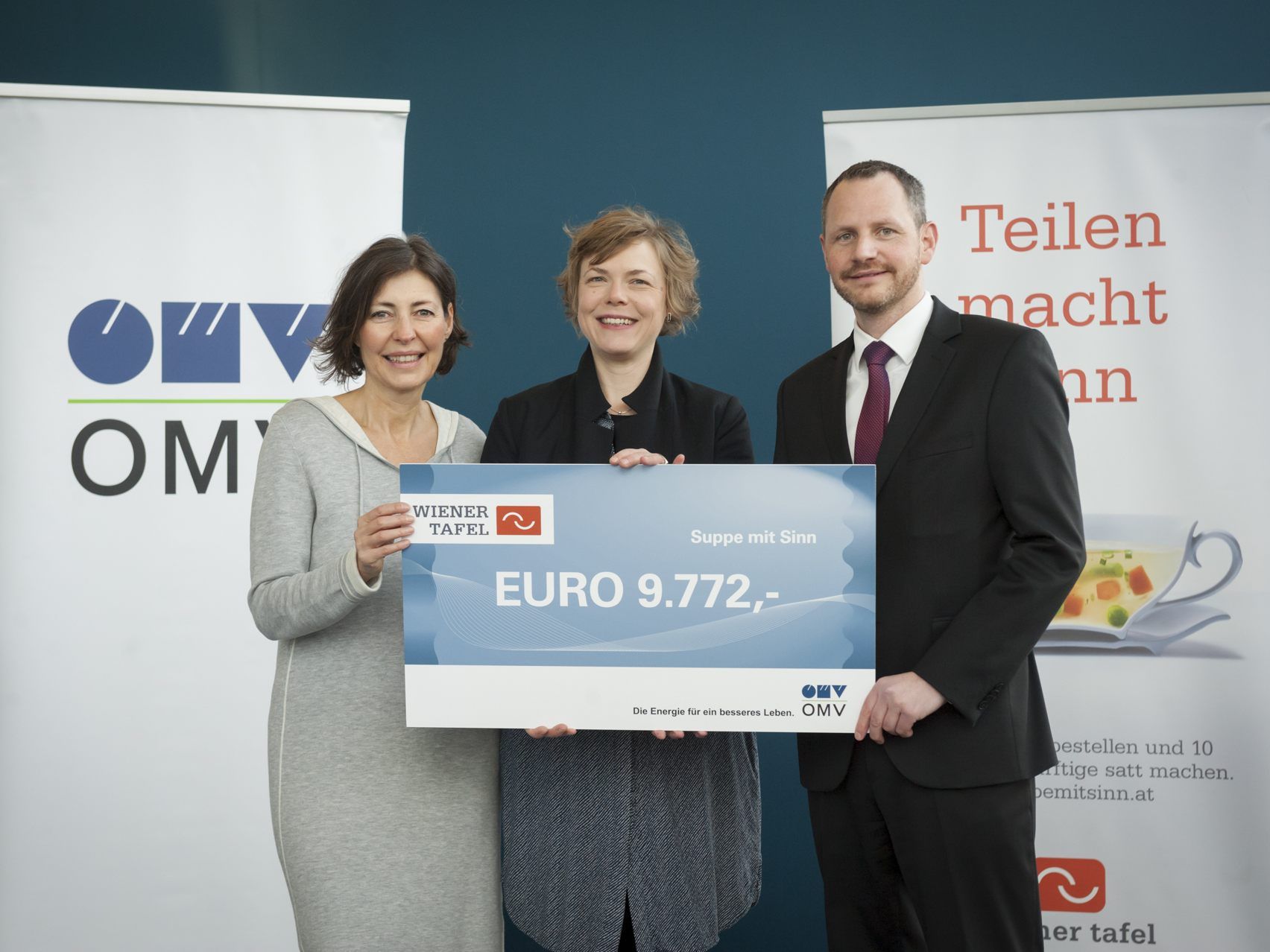 Knapp 10.000 Euro konnte die OMV an die Wiener Tafel übergeben. Knapp 10.000 Euro konnte die OMV an die Wiener Tafel übergeben.