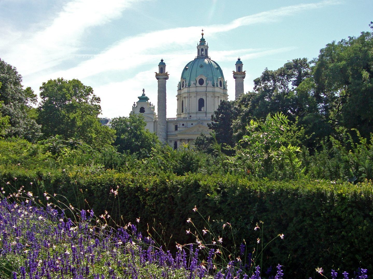 Im Juni startet das neue Sommerkino am Wiener Karlsplatz. Im Juni startet das neue Sommerkino am Wiener Karlsplatz.