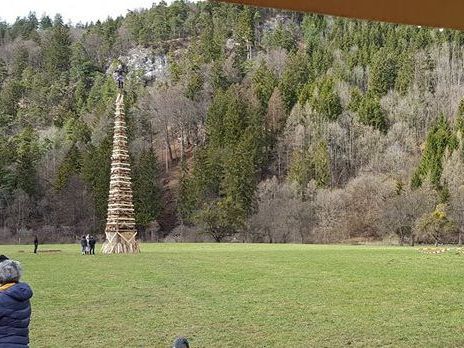 Nüziger Funken in der Zersauen