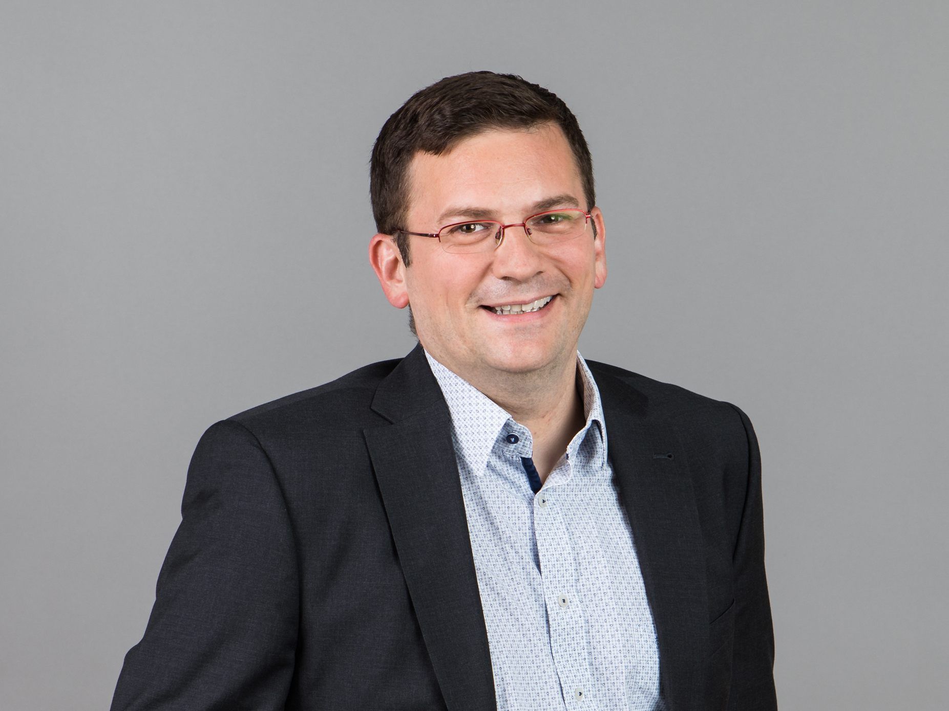 Wilfried Zankl folgt Gabriele Votava als Meidlinger Bezirksvorsteher nach. Wilfried Zankl folgt Gabriele Votava als Meidlinger Bezirksvorsteher nach.