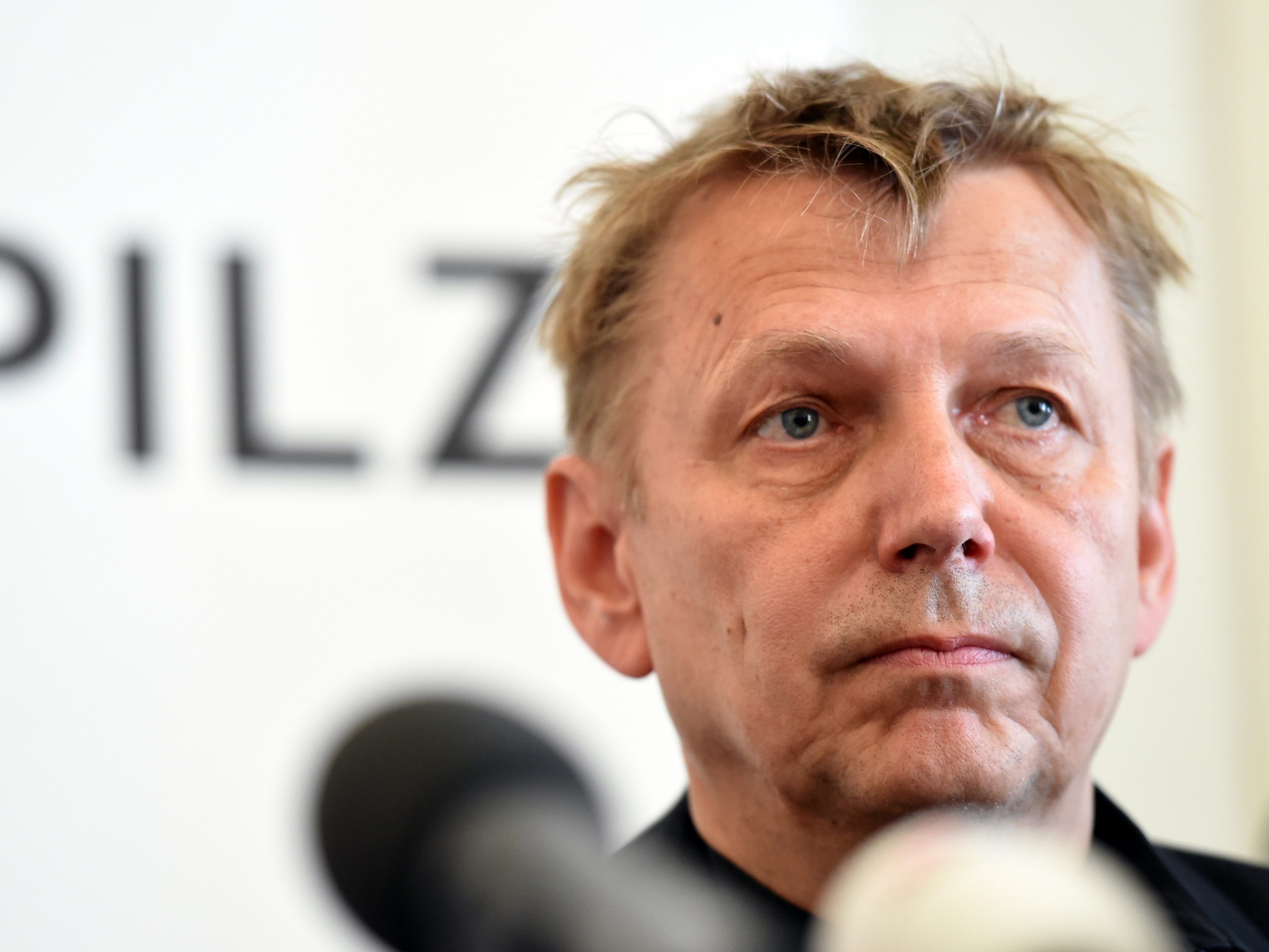 Zinggl beruft sich auf die Notwendigkeit einer Umweltverträglichkeitsprüfung. Zinggl beruft sich auf die Notwendigkeit einer Umweltverträglichkeitsprüfung.