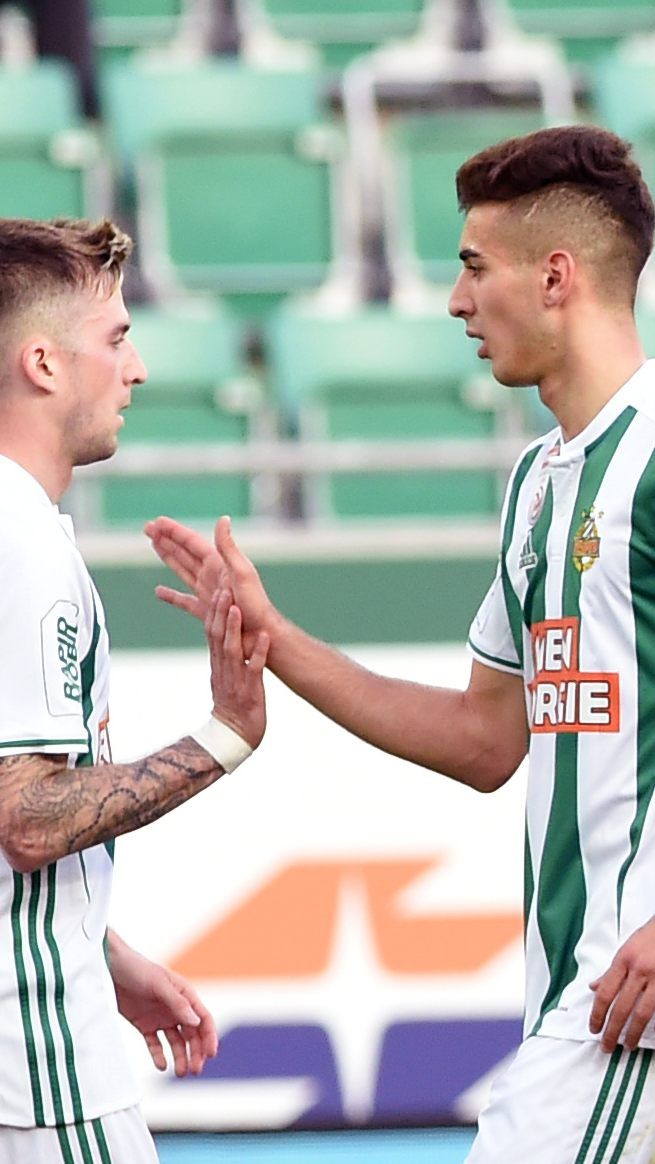 Rapid Wien kann sich über einen 3:0-Heimsieg freuen.