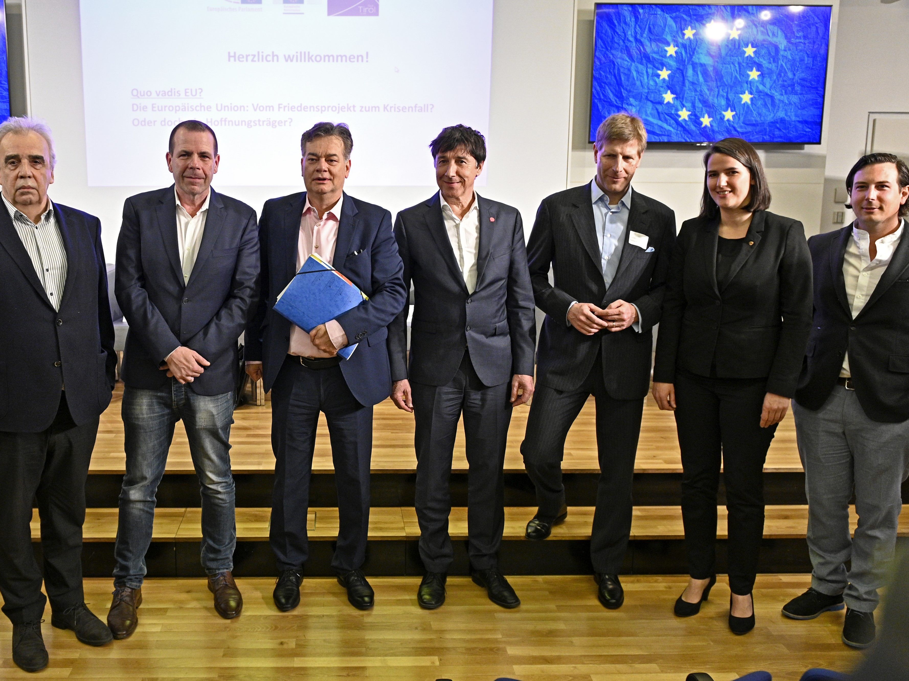 Der Club Tirol lud anlässlich der kommenden EU-Wahl zur Diskussion. Der Club Tirol lud anlässlich der kommenden EU-Wahl zur Diskussion.