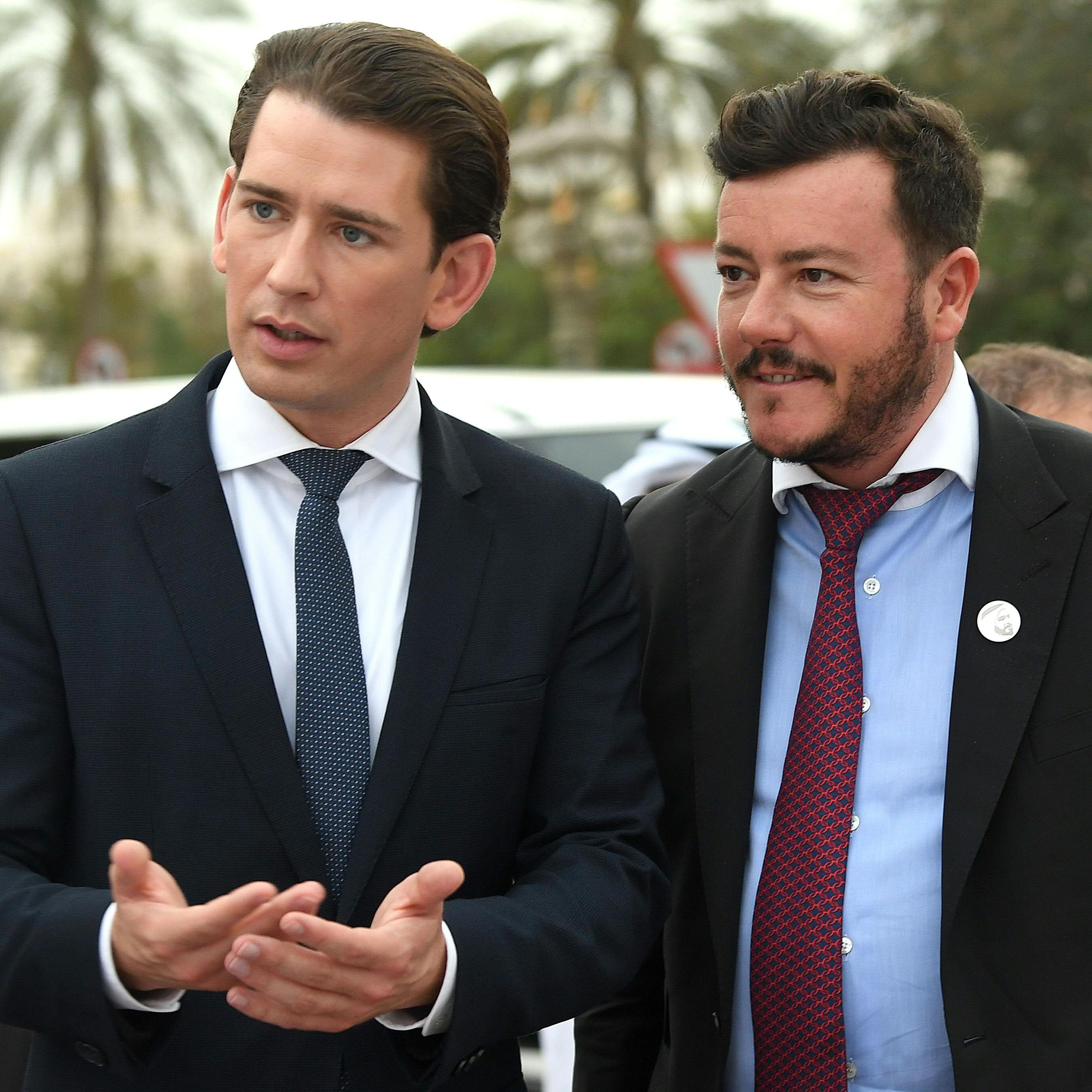 Kurz wird zu Details der Kika/Leiner-Rettungsaktion befragt.