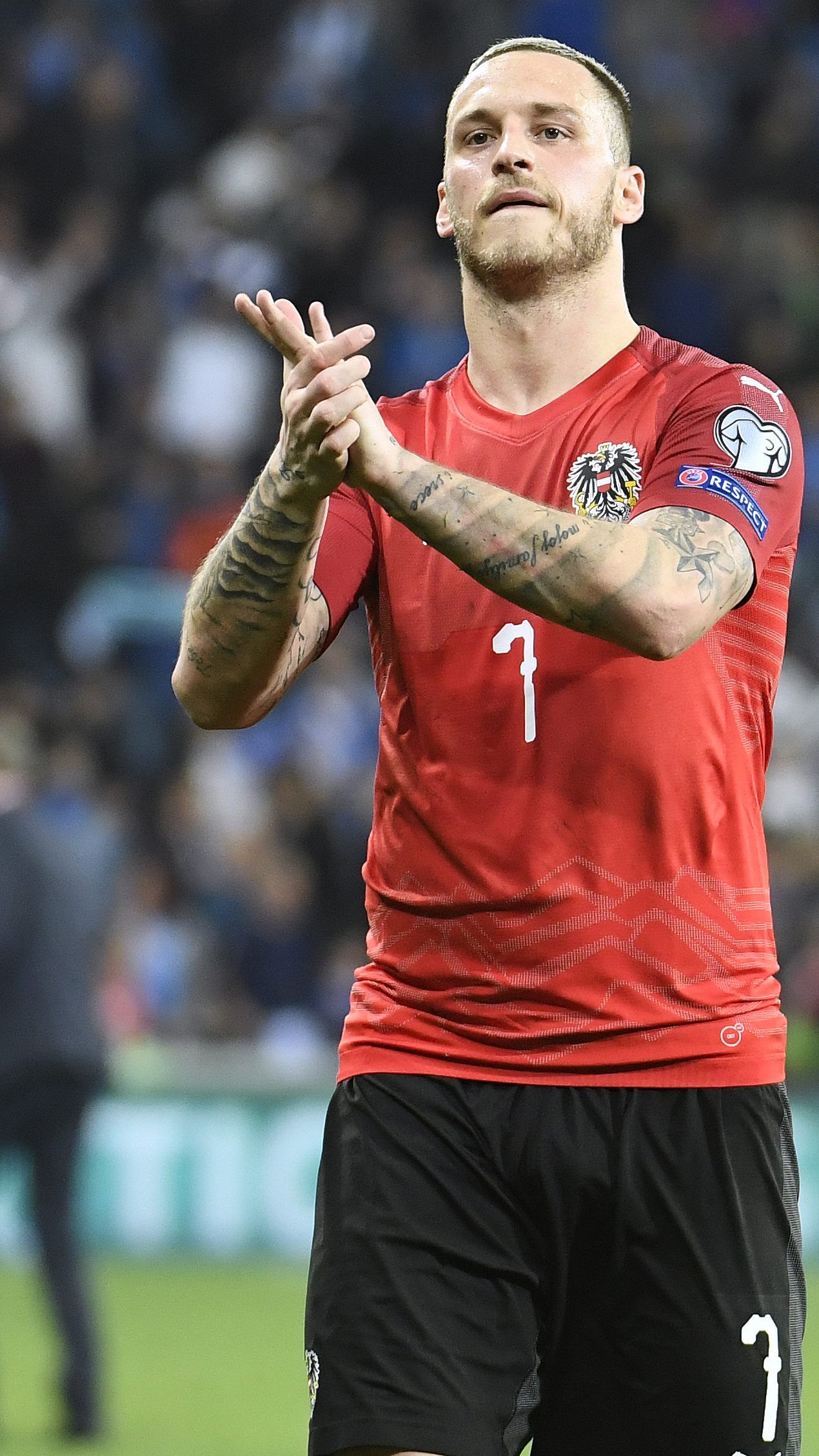 Wütende Fans werden vom ÖFB-Star telefonsich zur Rede gestellt.