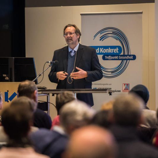 Primar Alexander De Vries wusste das Publikum anschaulich zu informieren.