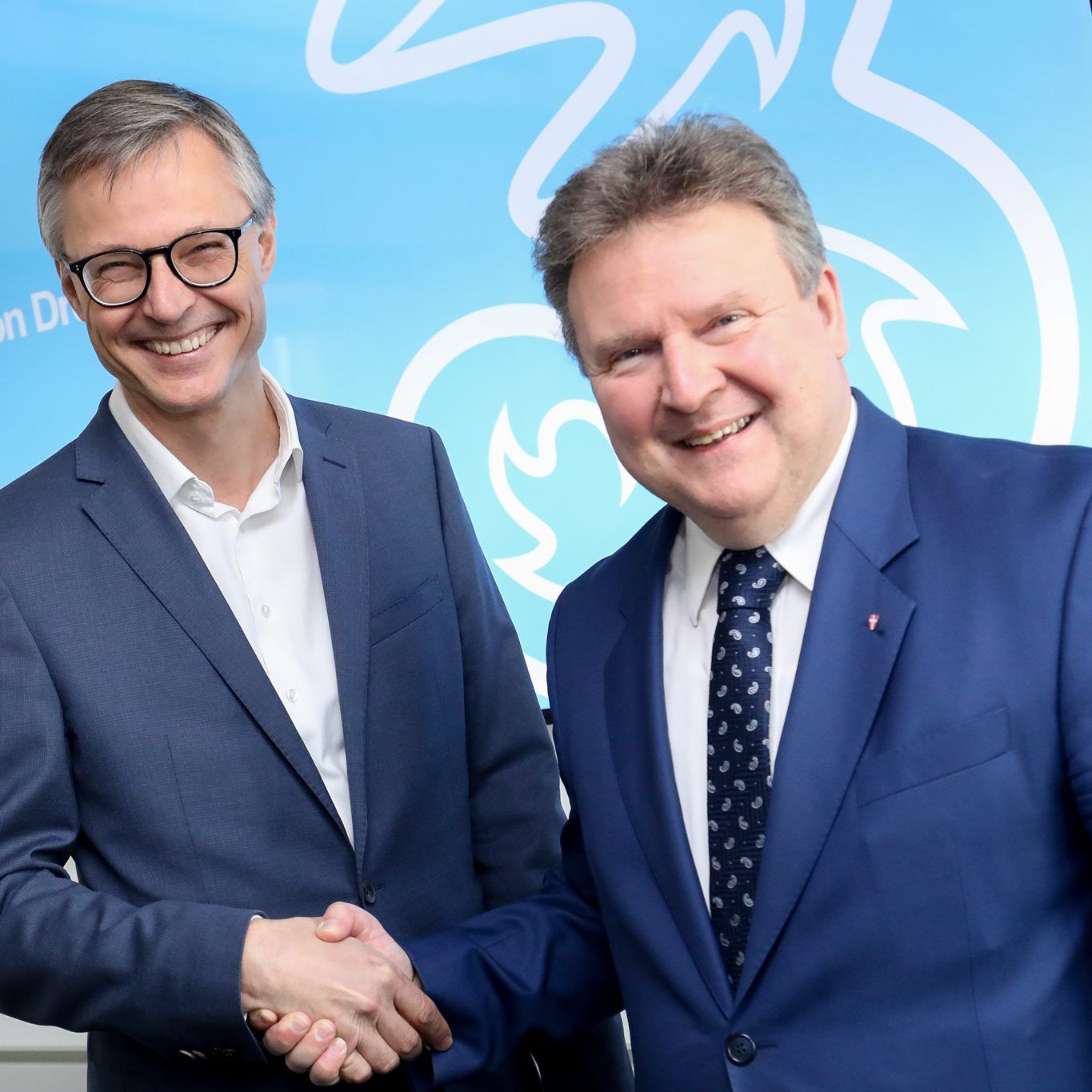 Bürgermeister Ludwig war in der Zentrale zu Gast.