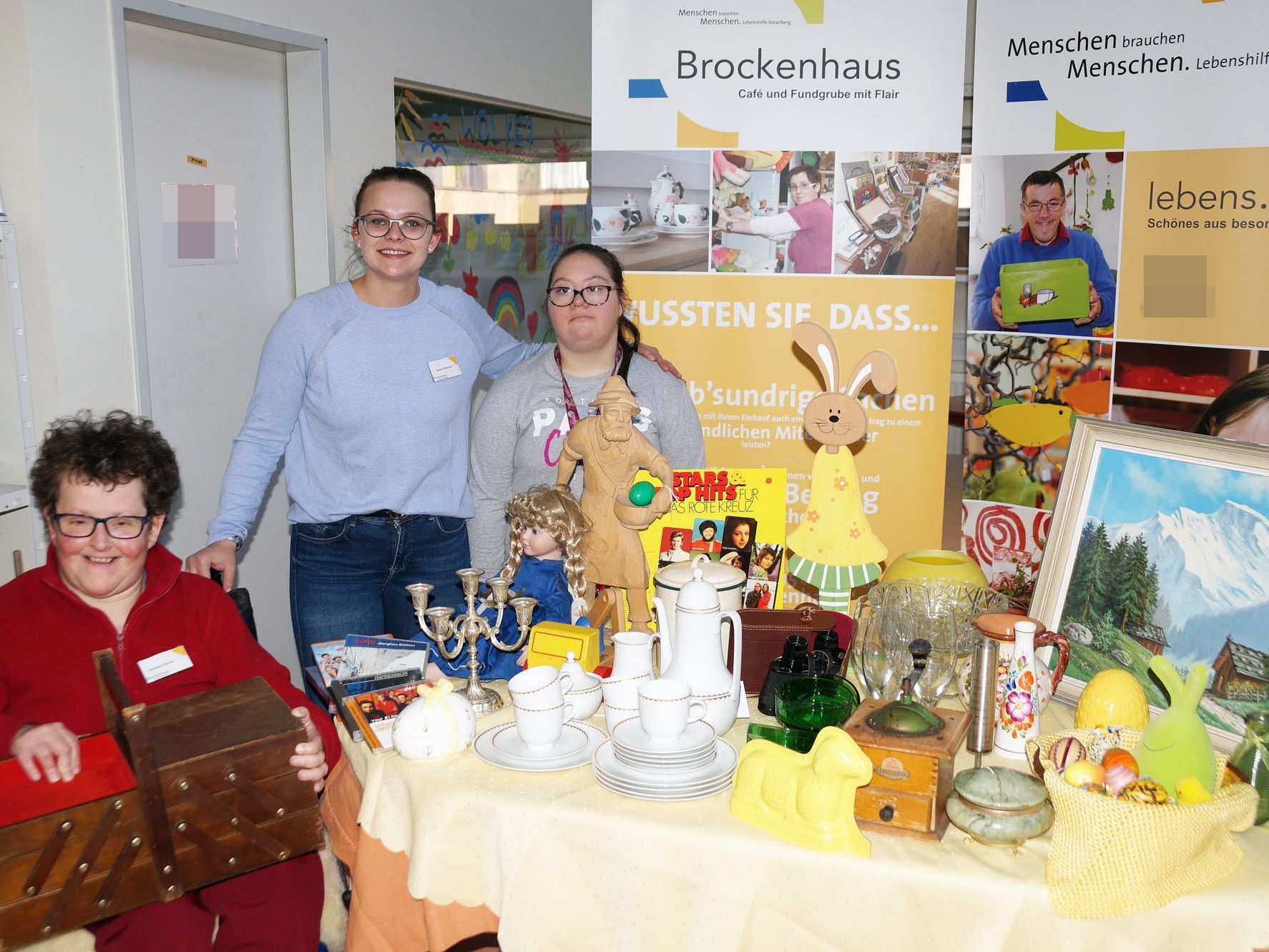 Re-Use-Sammeltag: Das Brockenhaus-Team freut sich über Ihre (Oster-)Dekoration.