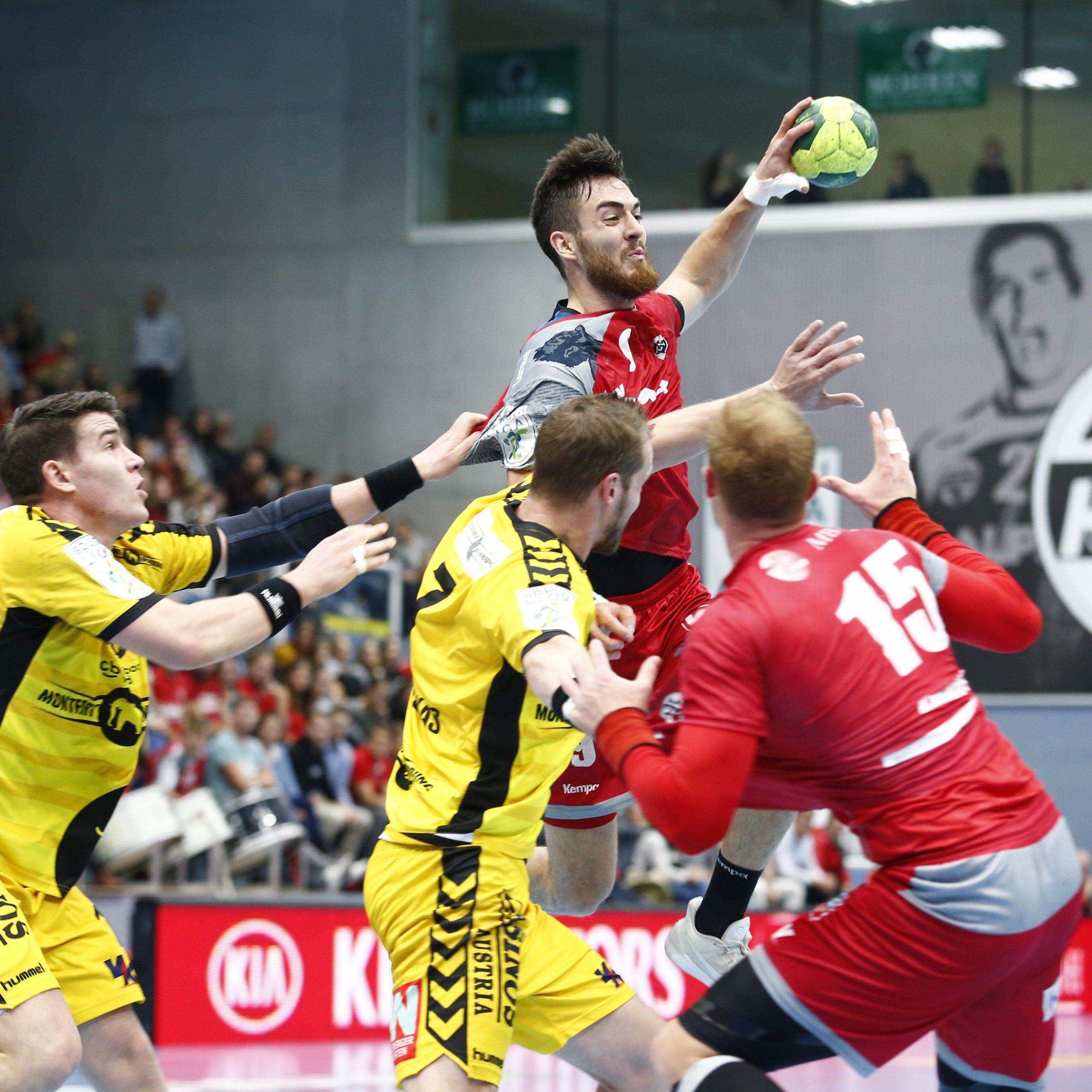 Ausgeglichen und denkbar knapp verliefen die bisherigen drei Saison-Duelle