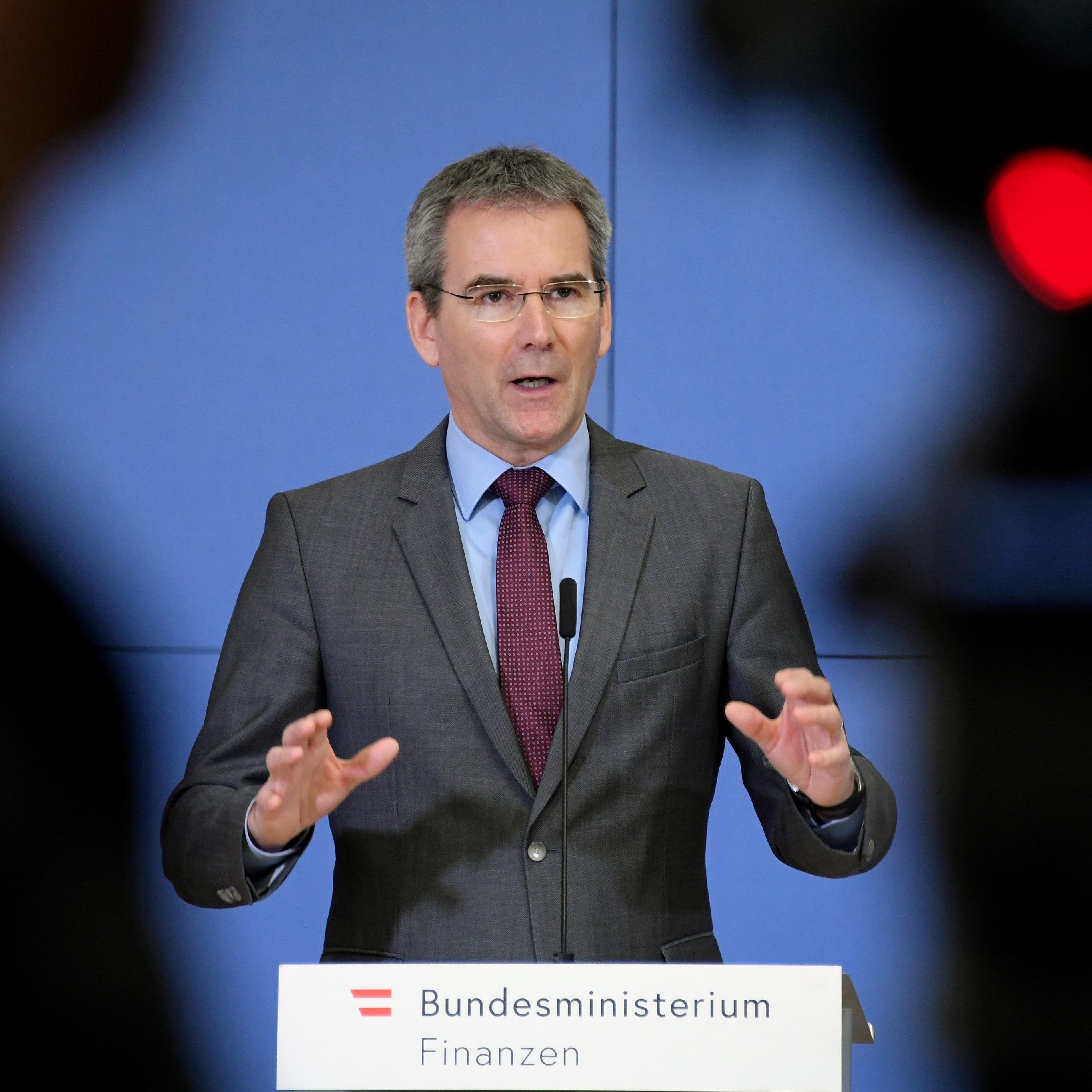 Finanzminister Löger konnte bereits 2018 die schwarze Null halten.