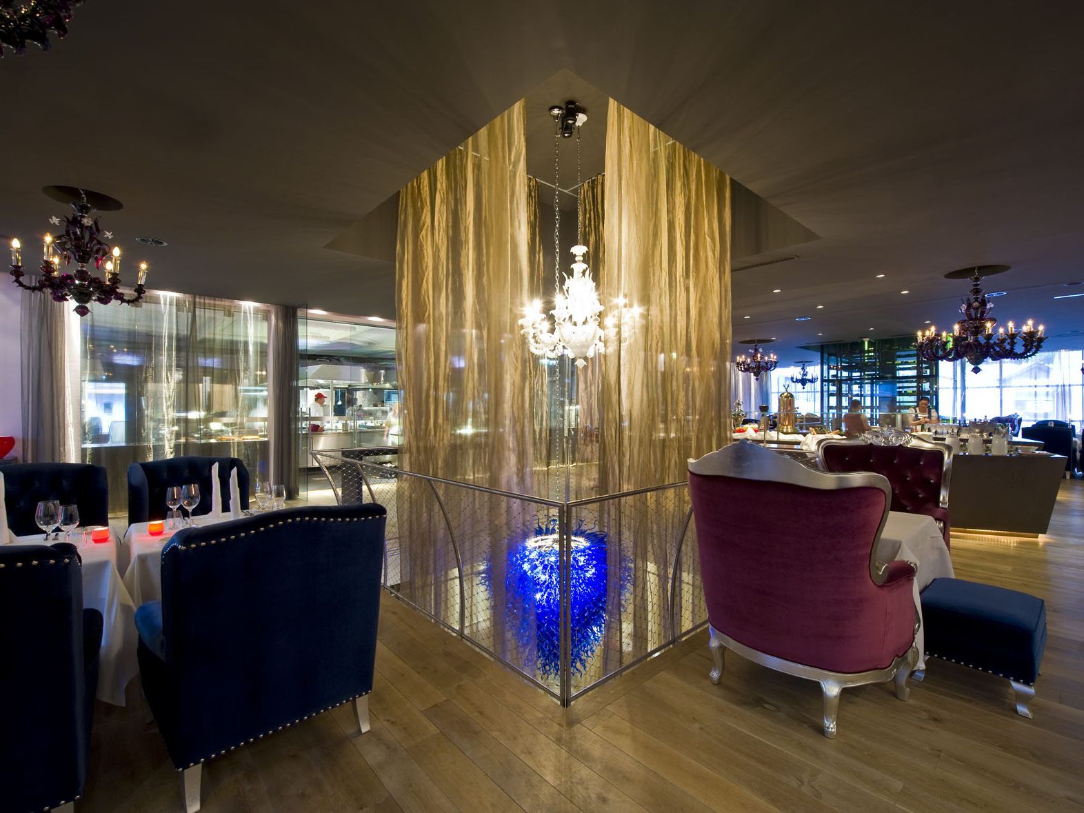 Das Hotel plant unter anderem eine Erweiterung des Spa-Bereiches sowie eine Erneuerung der 58 Suiten. Das Hotel plant unter anderem eine Erweiterung des Spa-Bereiches sowie eine Erneuerung der 58 Suiten.