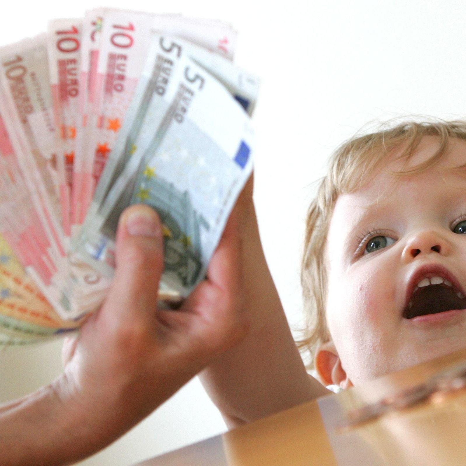 Gegen die Rückforderung kann man gerichtlich vorgehen.