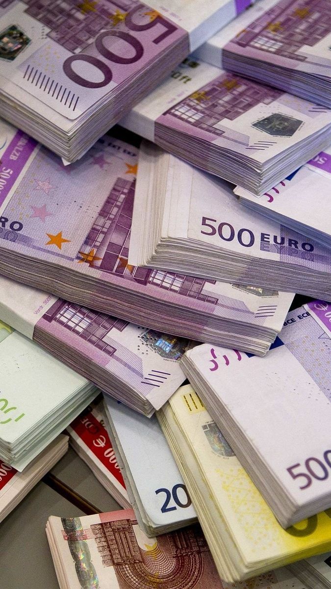 Das ursprüngliche Budget für den Beschäftigungsbonus belief sich auf 2 Mrd. Euro.