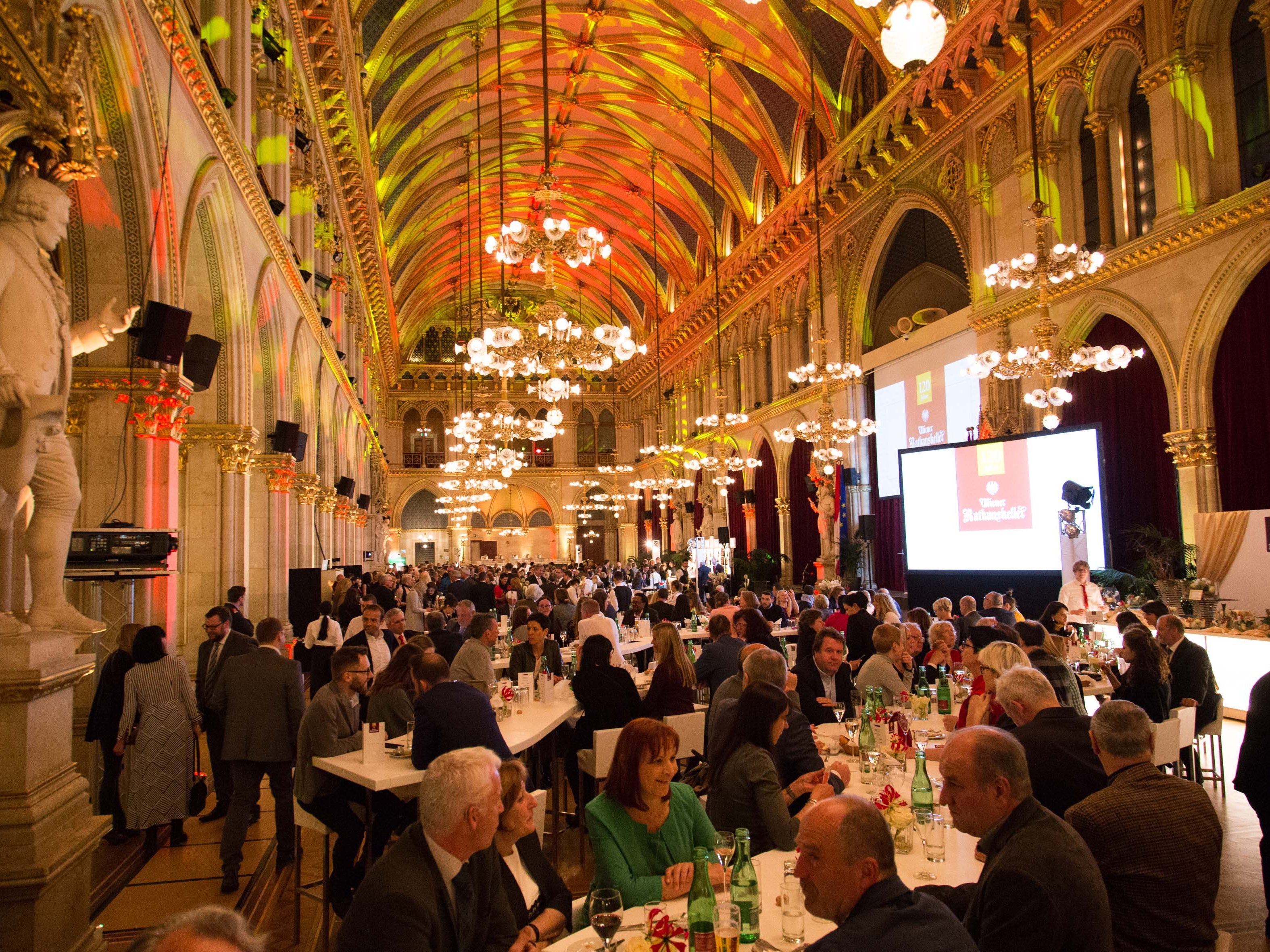 Der Rathauskeller feierte sein 120. Jubiläum. Der Rathauskeller feierte sein 120. Jubiläum.
