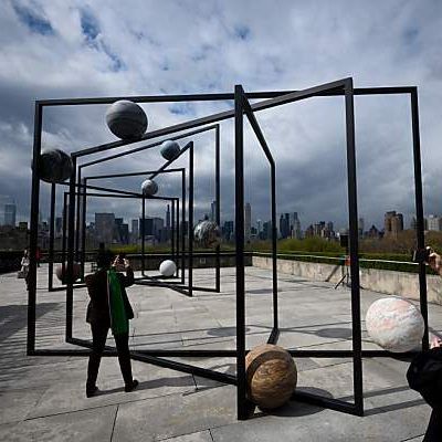 "Parapivot" ab sofort bis zum 27. Oktober zu sehen