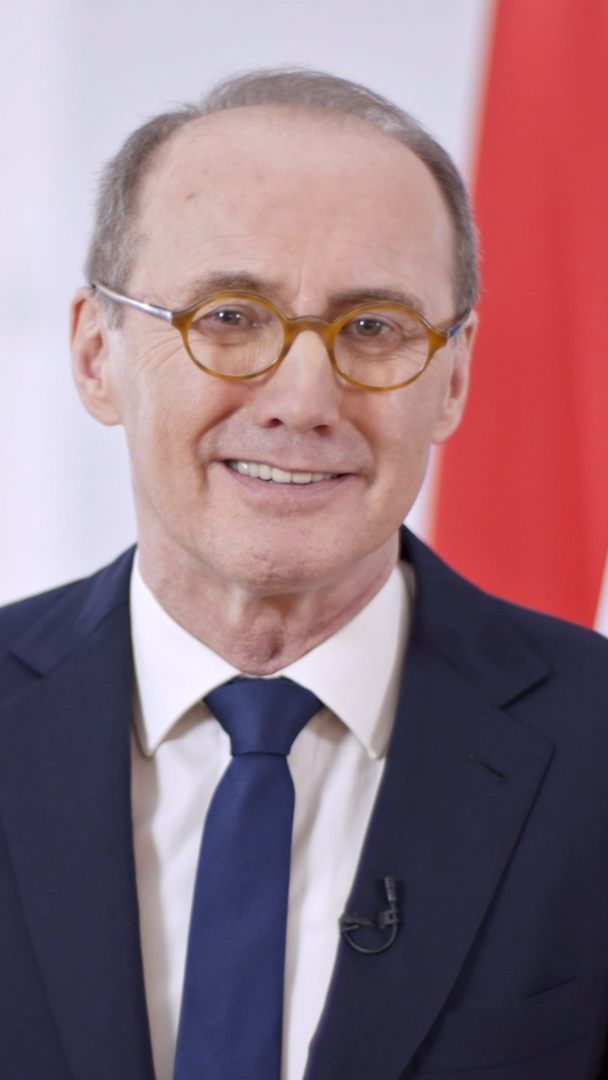 Othmar Karas stellt seine Strategie vor.