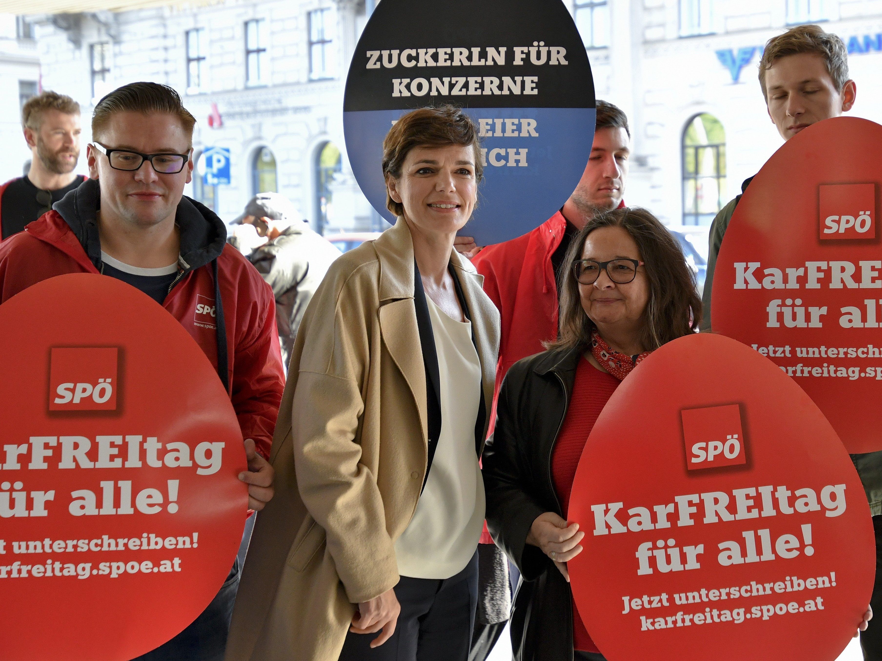 Die SPÖ führte eine Protestaktion in Wien durch. Die SPÖ führte eine Protestaktion in Wien durch.