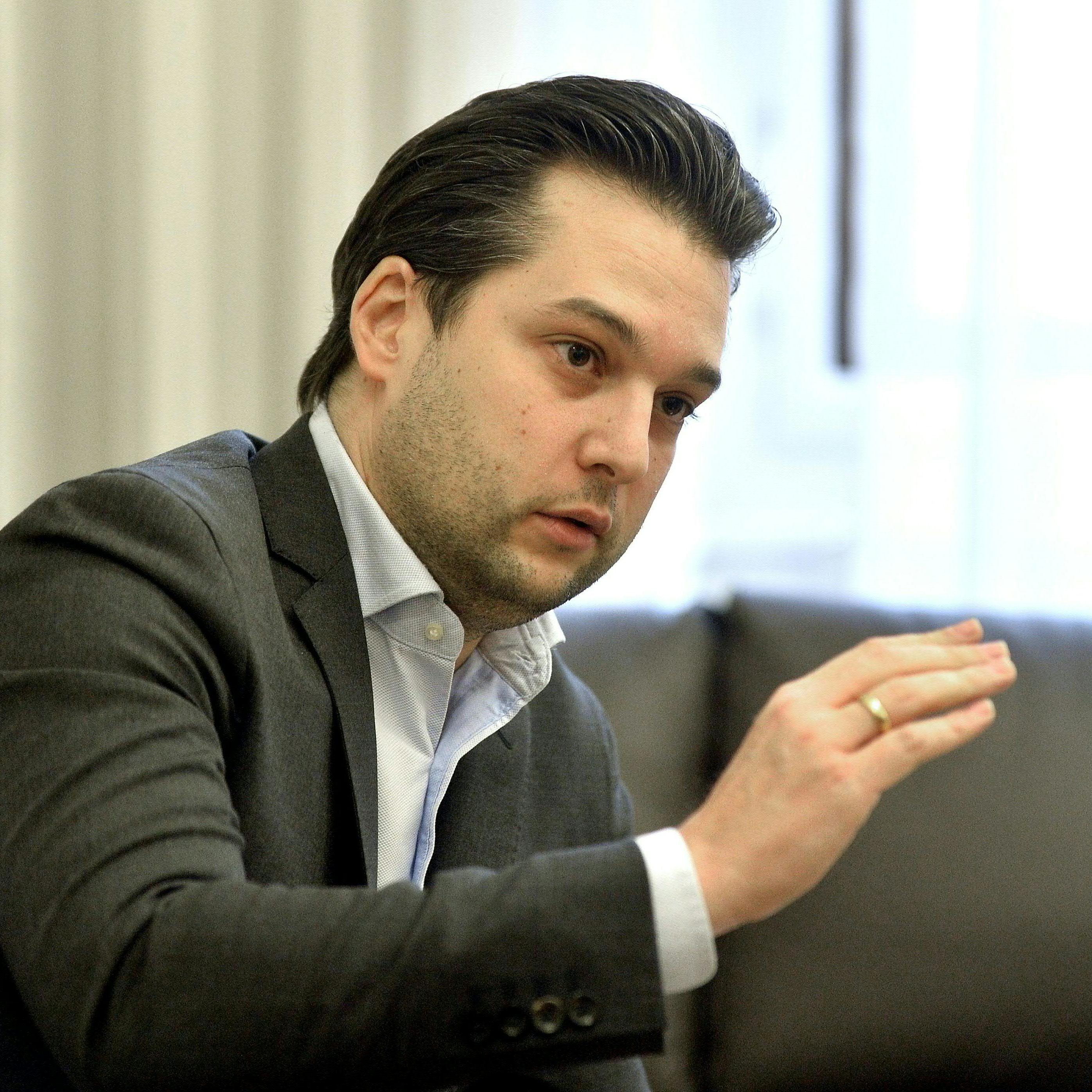 Der blaue Vizebürgermeister Dominik Nepp sieht das Gesundheitssystem vor einem "drohenden Kollaps"