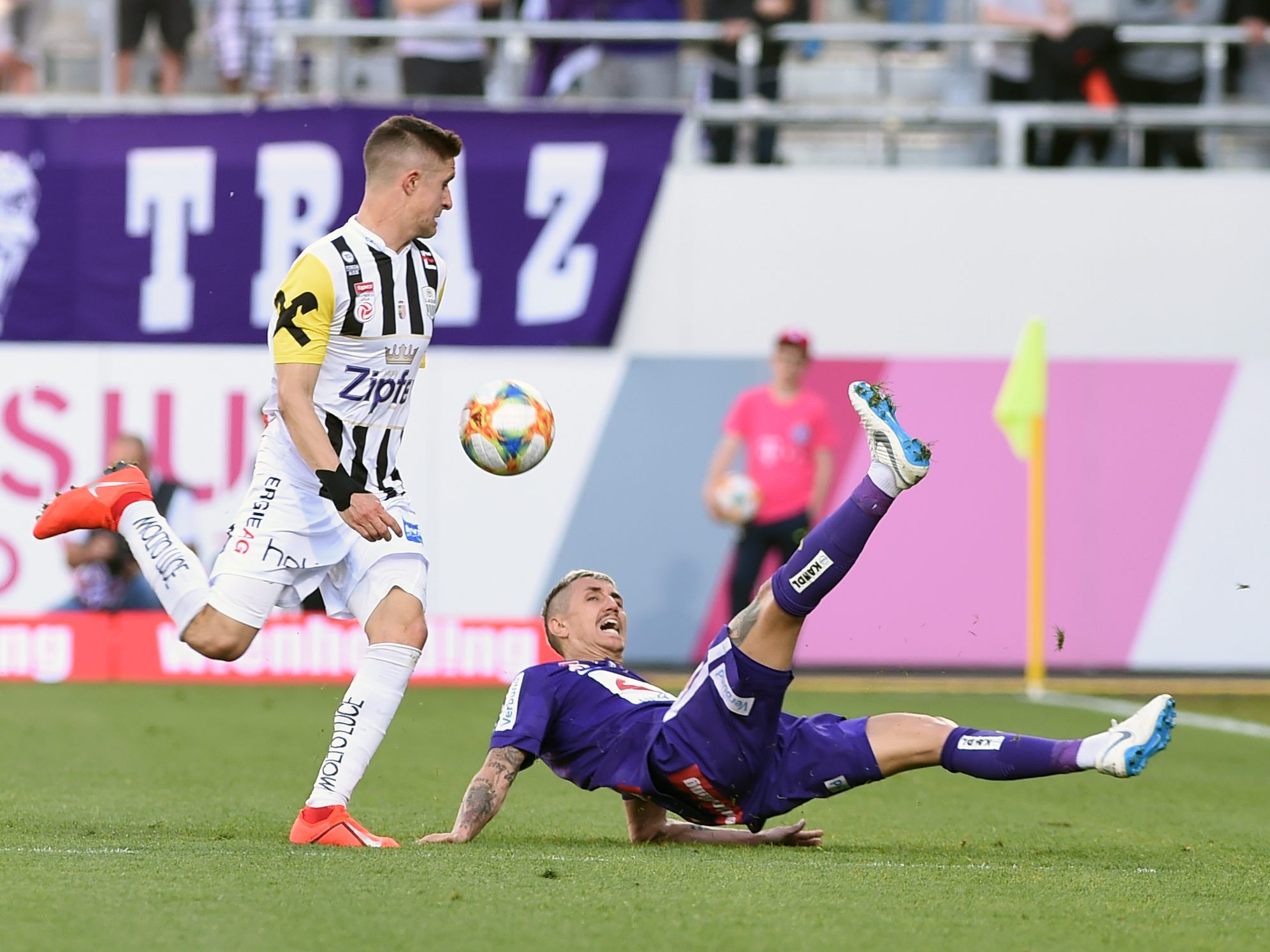 Austria Wien und LASK können im Bundesliga-Spiel am Ostersonntag nur ein Unentschieden erspielen. Austria Wien und LASK können im Bundesliga-Spiel am Ostersonntag nur ein Unentschieden erspielen.