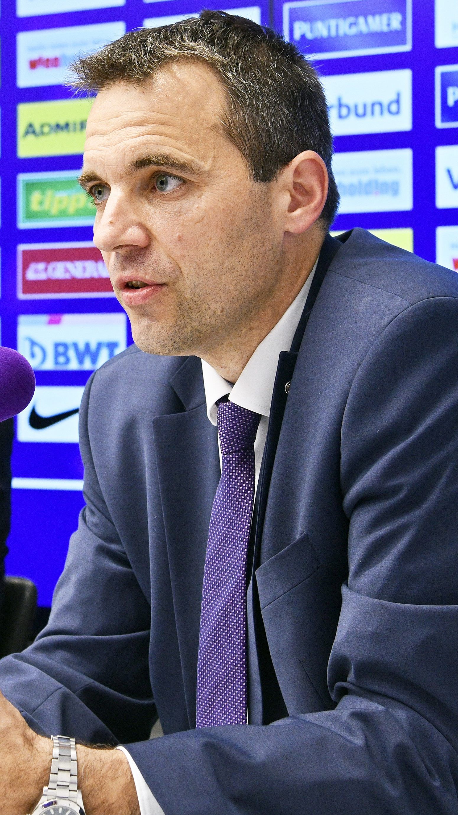 Heute kam es zu massiven Protesten beim Bundesliga Heimspiel.