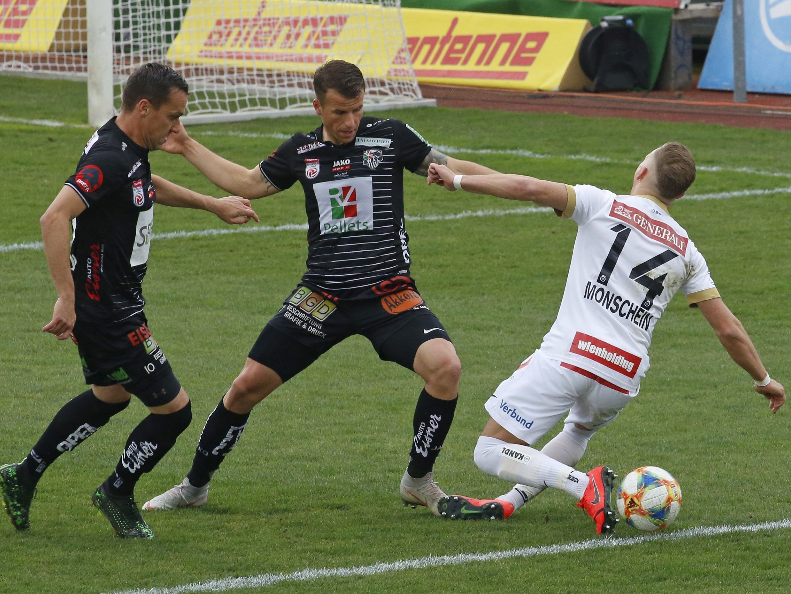 Wirklich klare Torchancen blieben beim Match am Sonntag Mangelware.