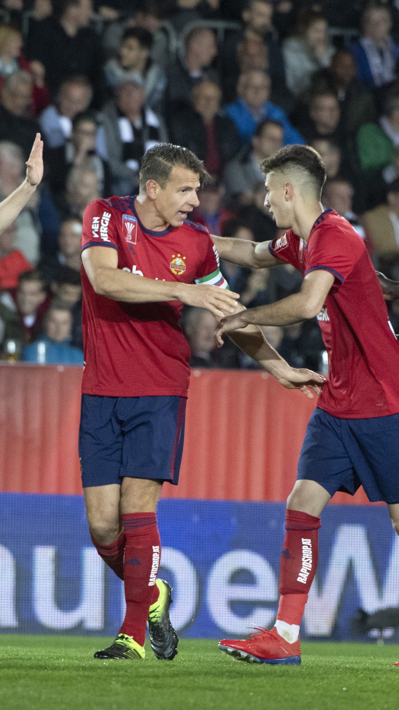 Rapid kämpfte sich trotz Unterzahl ins ÖFB-Cup-Finale.