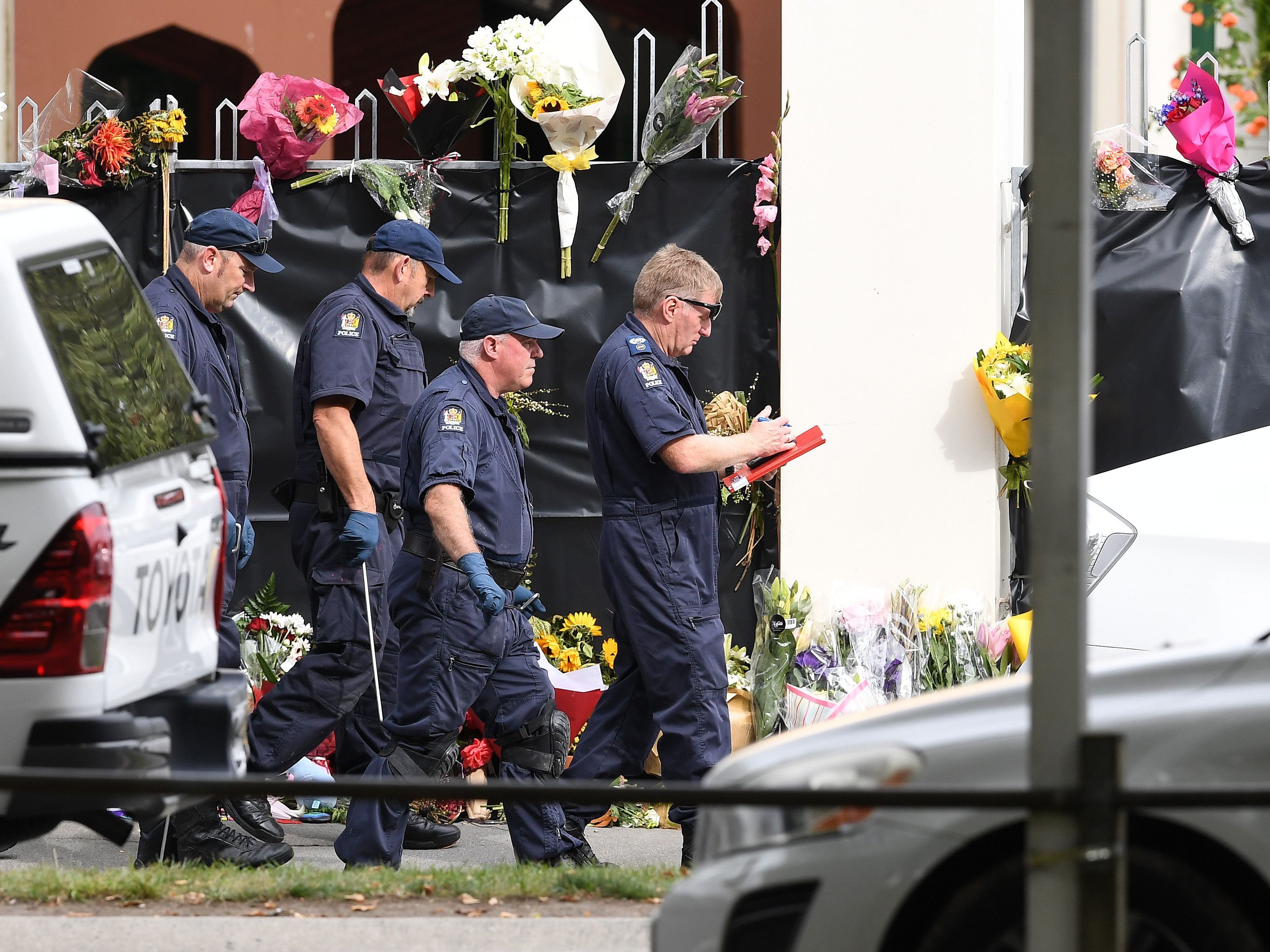 Der Terrorist von Christchurch setzte vier Spenden an "Generation Identitaire" ab. Der Terrorist von Christchurch setzte vier Spenden an "Generation Identitaire" ab.