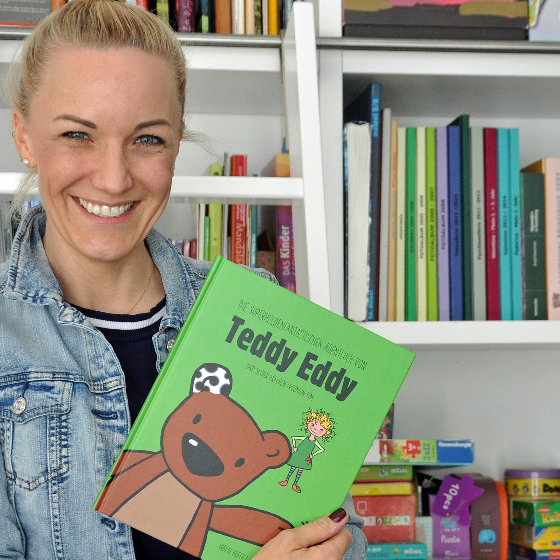 Mit dem Teddy Eddy Buch ist für Ingrid Hofer ein Traum in Erfüllung gegangen.