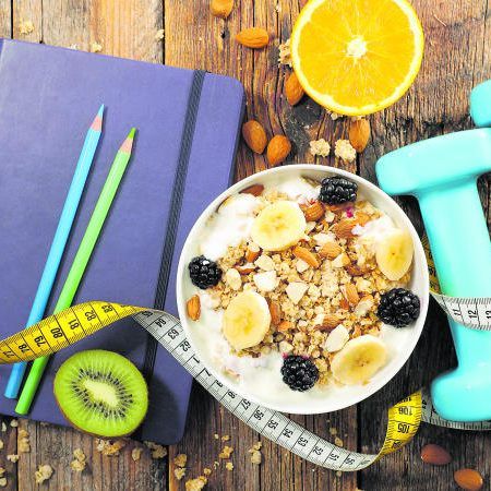 Generell gilt ballaststoffreiche Ernährung als gute Alternative.